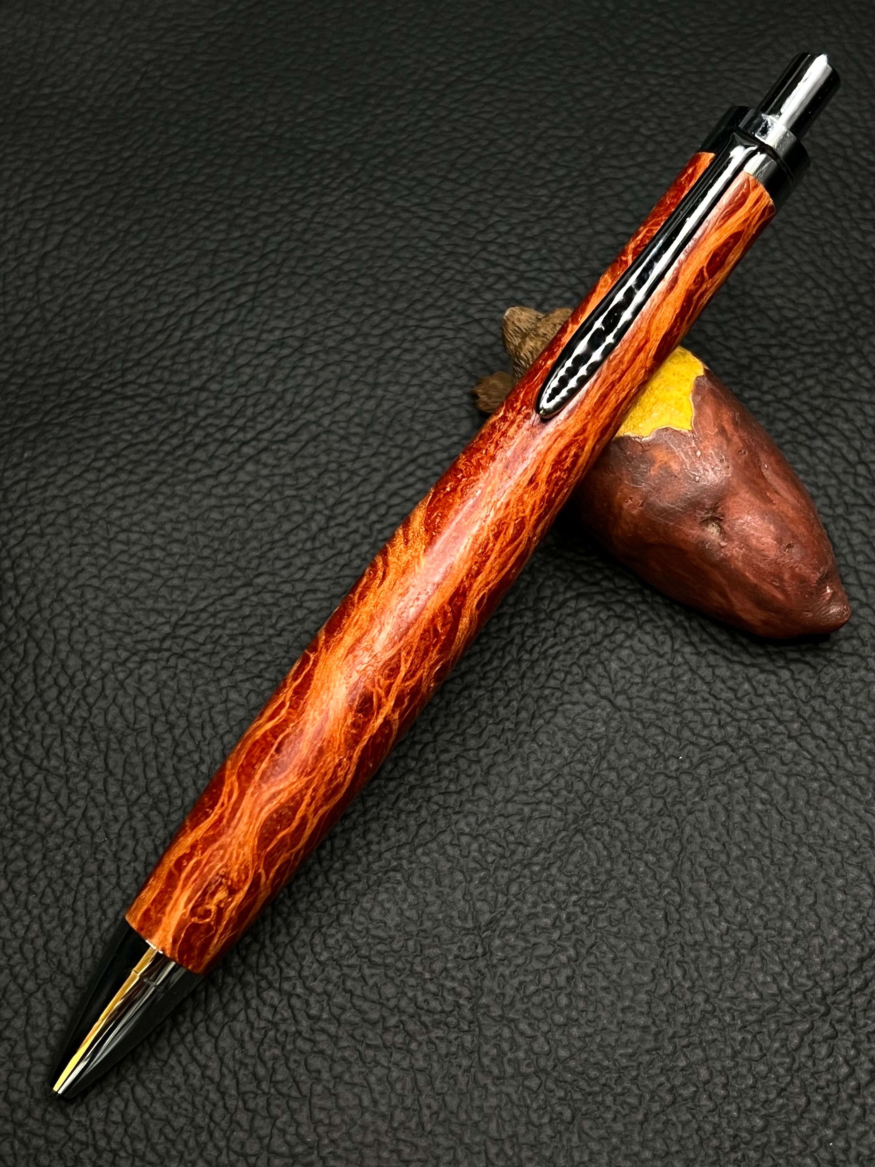 8 レースシーオーク 極上杢 ボールペン | こぶた工房