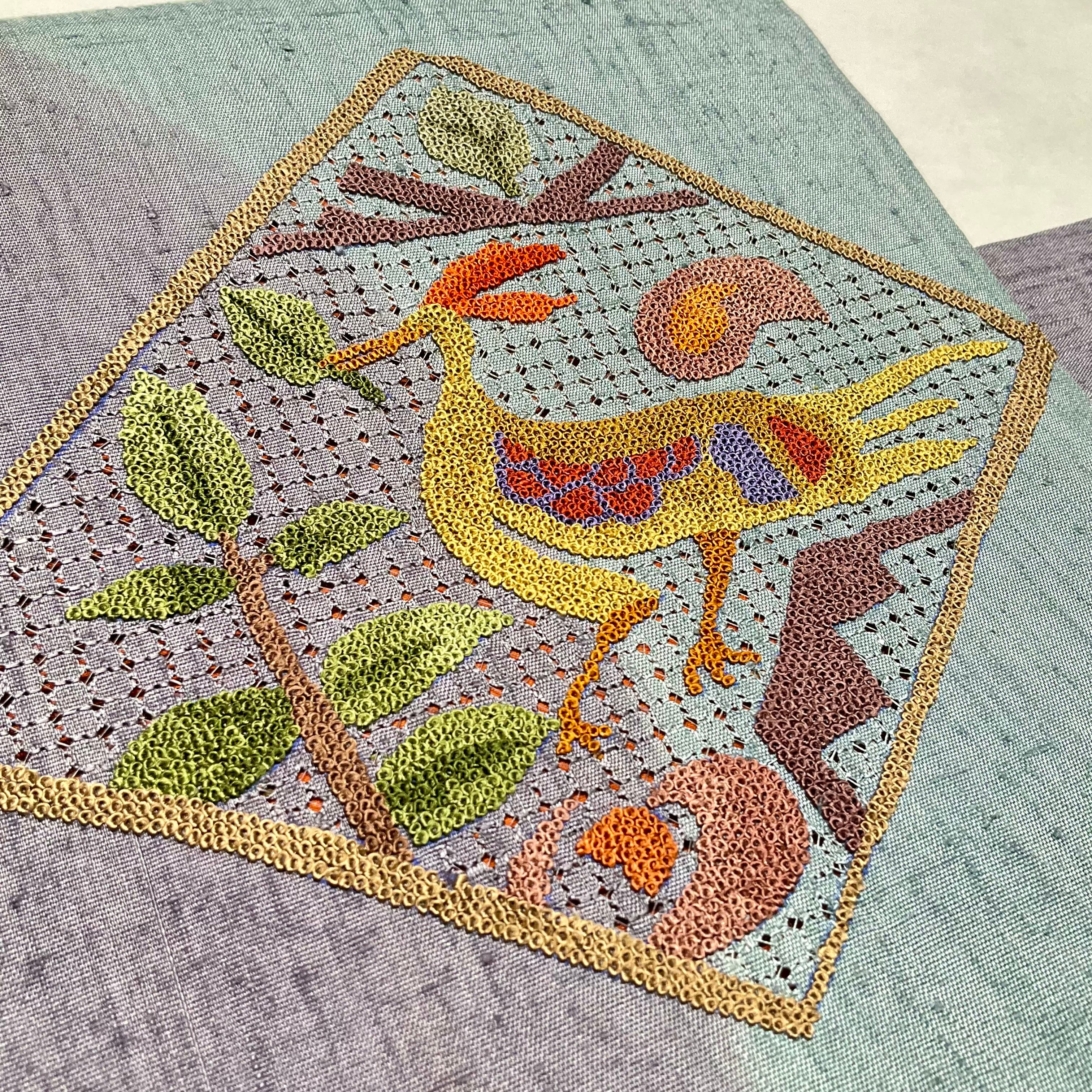 Framed bird＊ スワトウ刺繍 相良刺繍 鳥 未使用 リサイクル名古屋帯