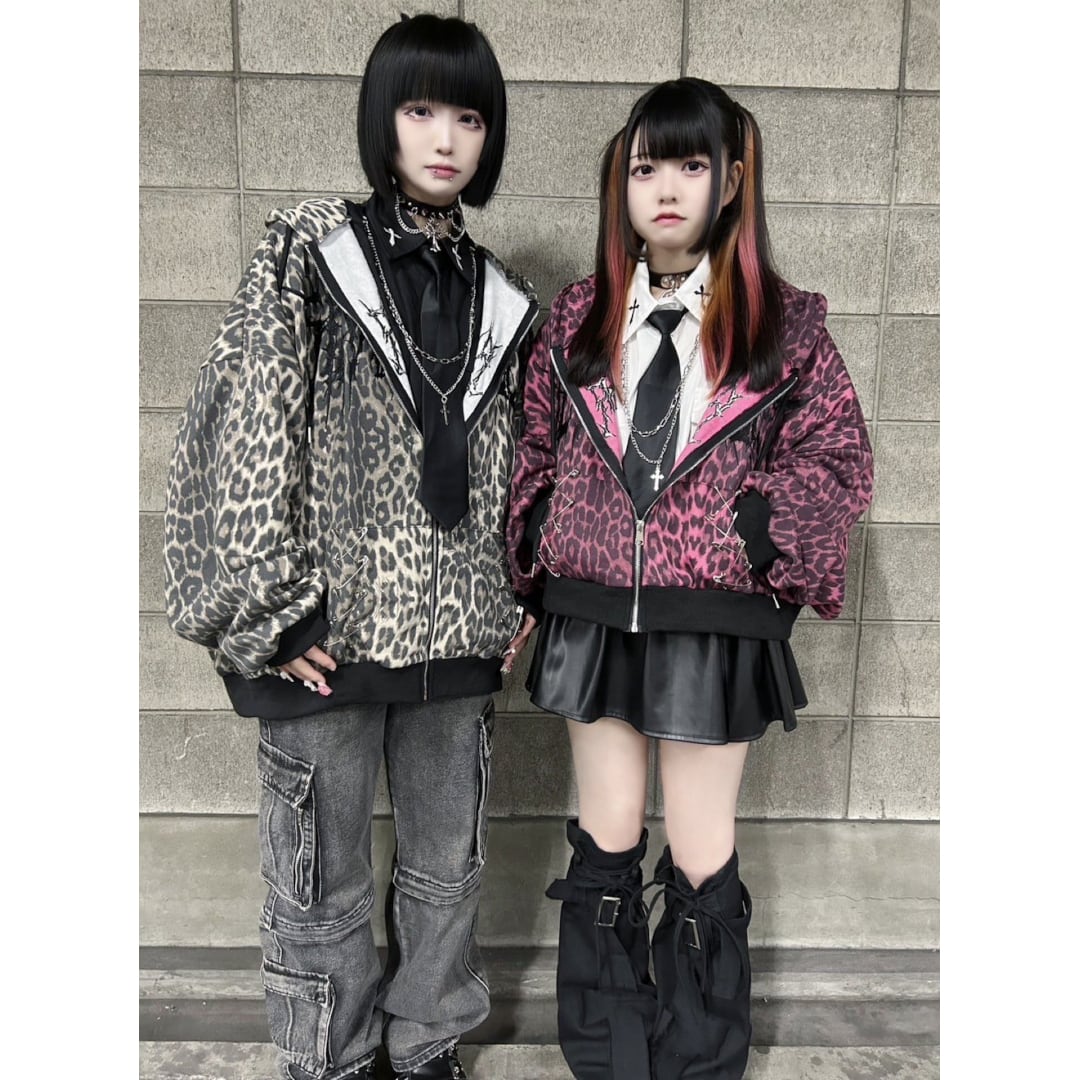渋谷店で人気！】ネコ耳ヒョウ柄ZIPパーカー | VOLCAN&APHRODITE