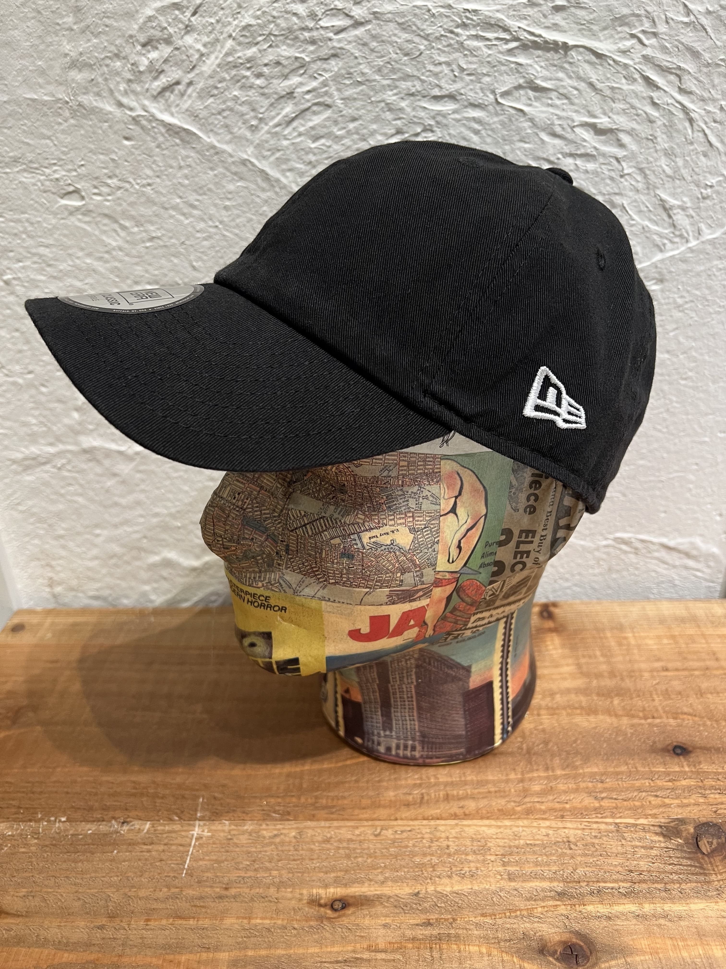 NEW ERA (ﾆｭｰｴﾗ) - CASUAL CLASSIC BASIC (ｶｼﾞｭｱﾙｸﾗｼｯｸ ﾍﾞｰｼｯｸ