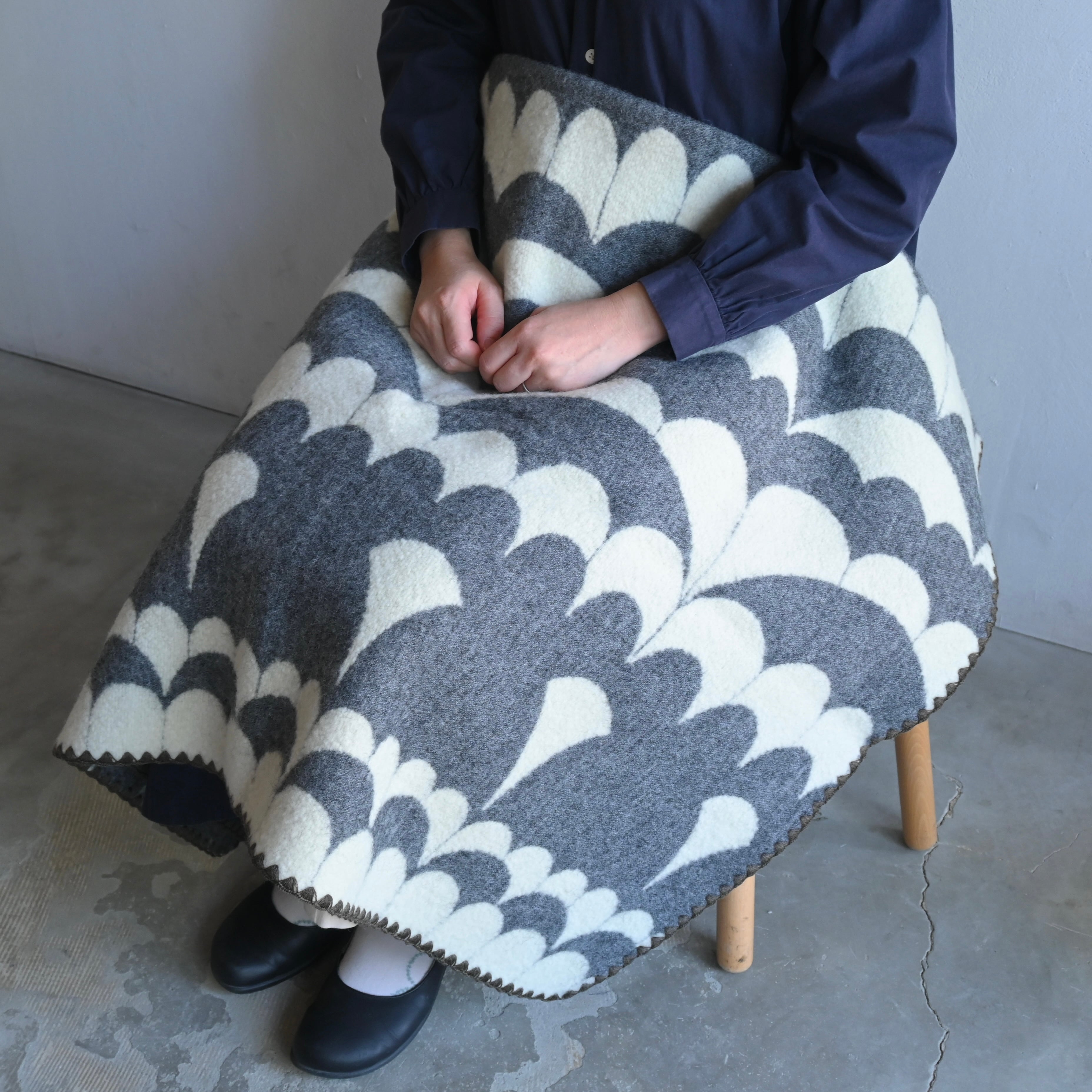 mina perhonen》sea lace ブランケット(S) / gray | cirkel mote