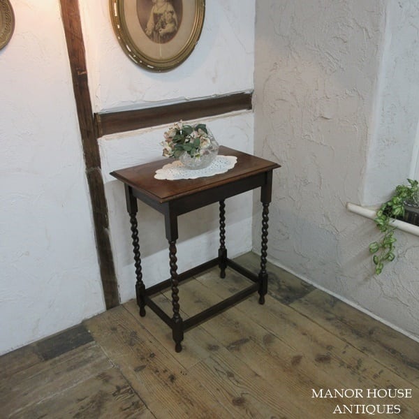 英国アンティーク木製サイドテーブルj/オケージョナル/作業机/飾り棚