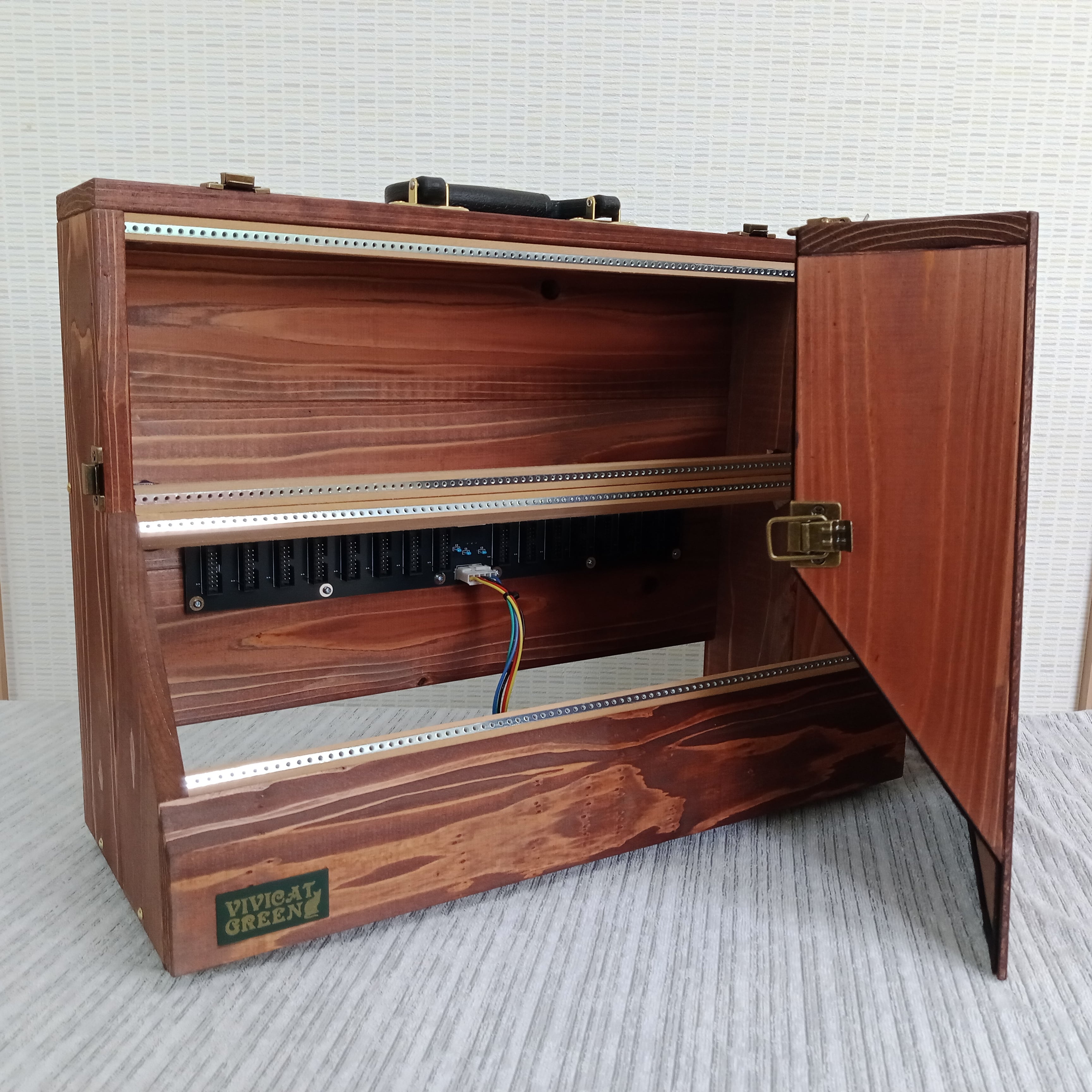 84HP Case | Vivicat Green モジュラーシンセ用木製ケース