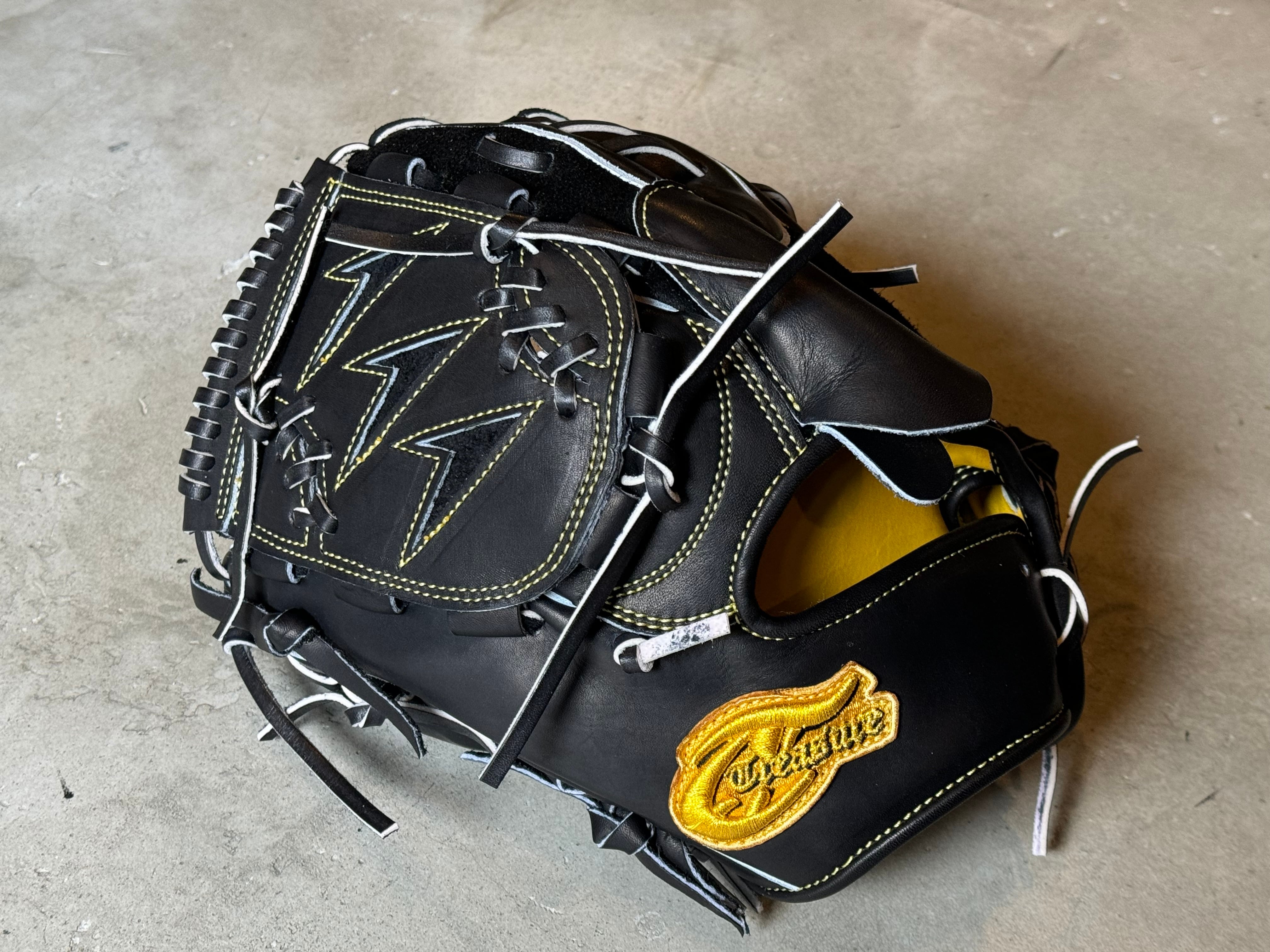 ATOMS アトムズ 硬式 左投げ オーダー 内野手用 ATOMS アトムズ 硬式