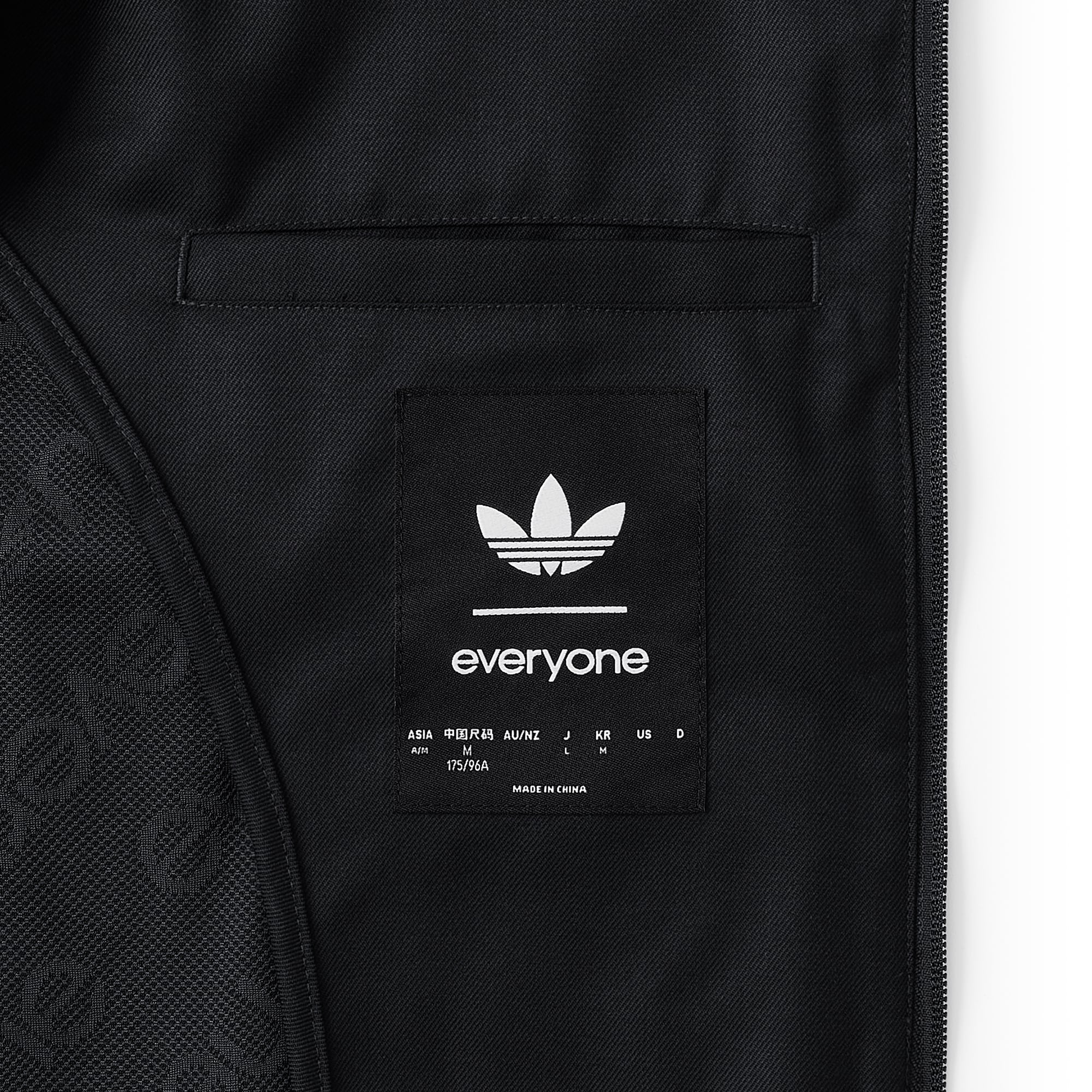TRACK TOP everyone (BLACK) | everyone