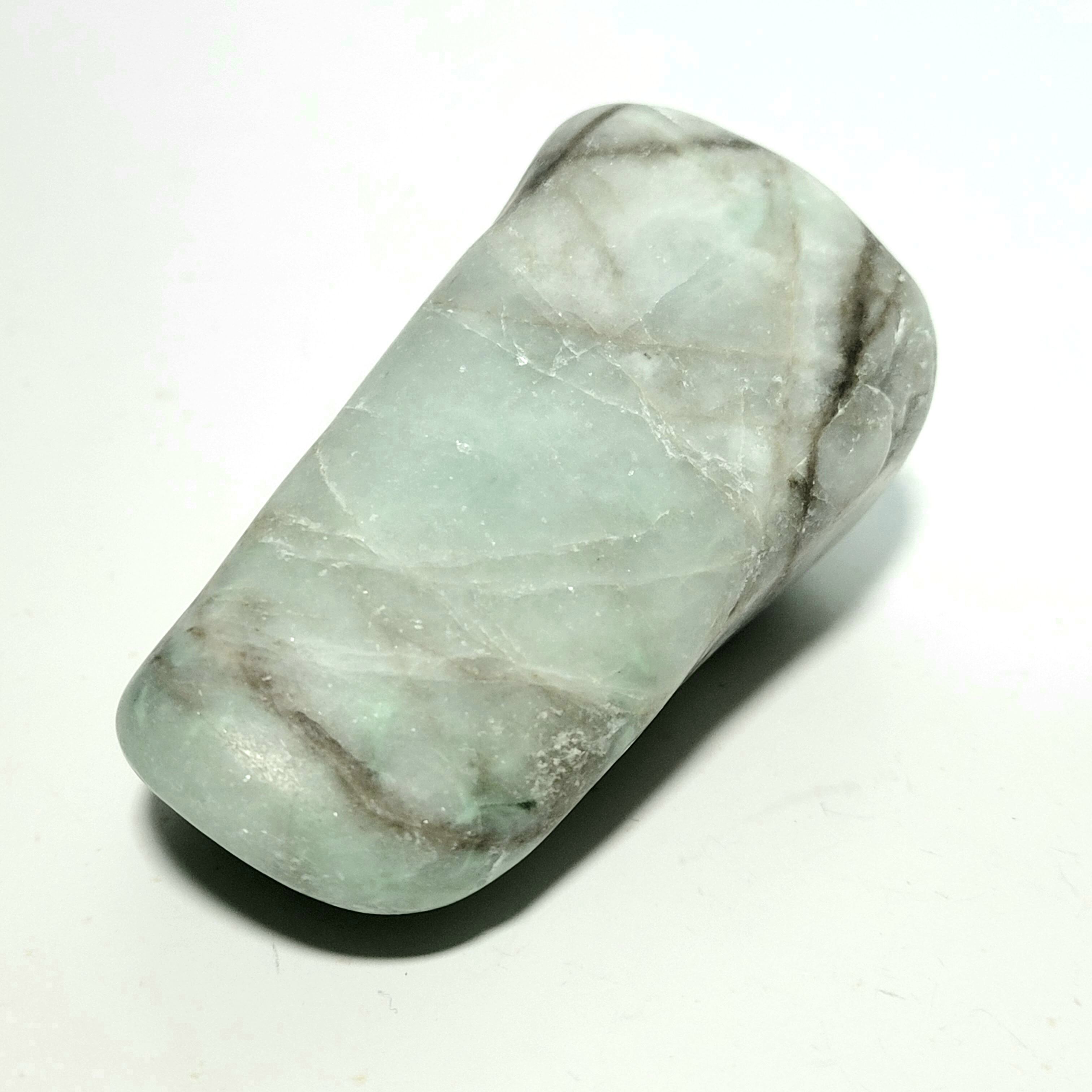 入コン沢原石:海石:糸魚川翡翠 BGU0053 | 糸魚川翡翠工芸家 赤羽可行BASE