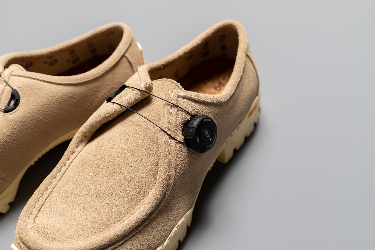 pg KNOCK 2 | BEIGE | PLAYGROUND | スニーカーショップ