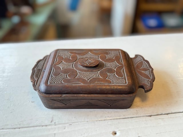 アイヌ彫 | ROOMS