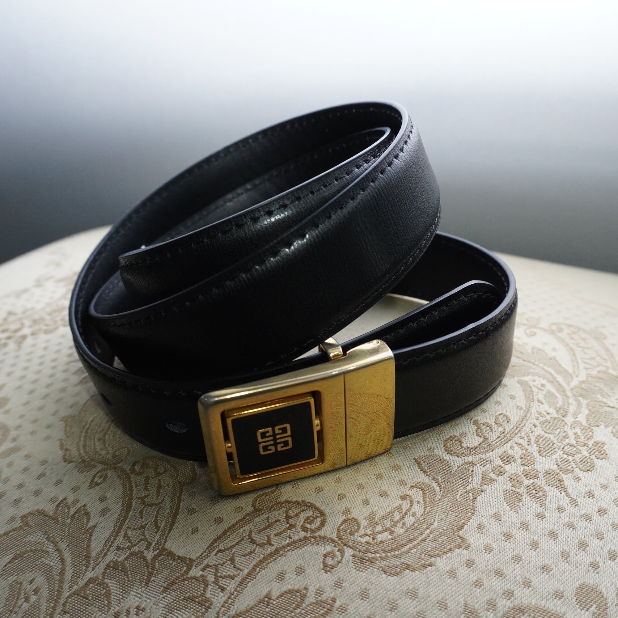 GIVENCHY】ジバンシー ロゴベルト | ブランド古着屋 Jesus Judas