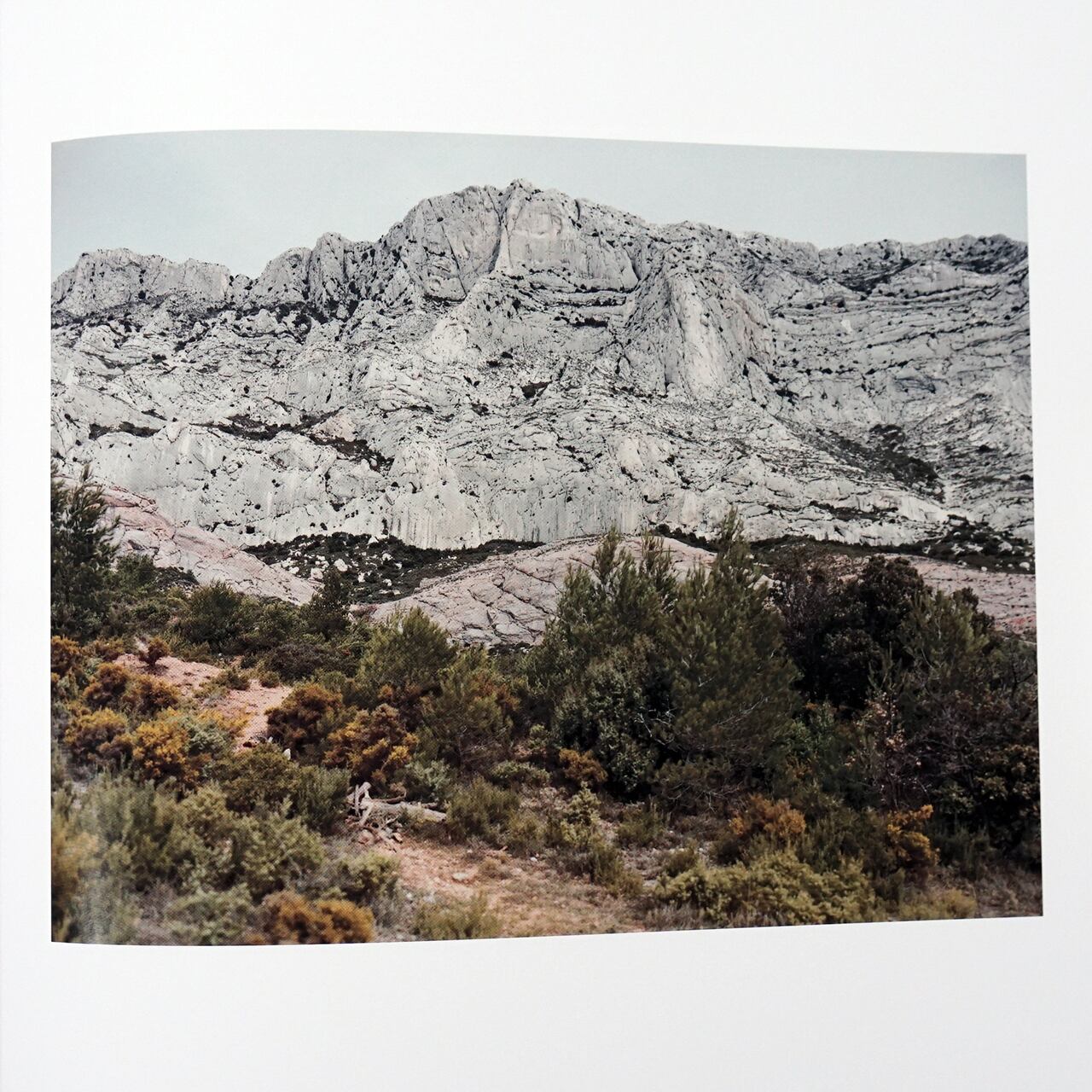 Risaku Suzuki Atelier of Cézanne | 鈴木理策 アトリエのセザンヌ