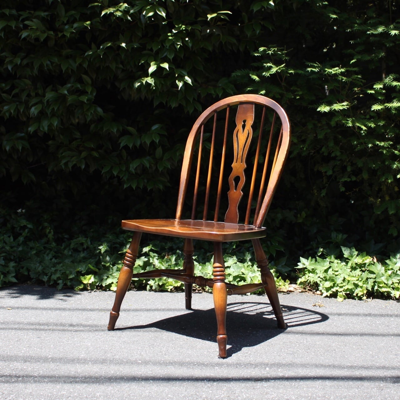 絵里花様引き取り専用飛騨の家具ダイネット スピンドルチェア