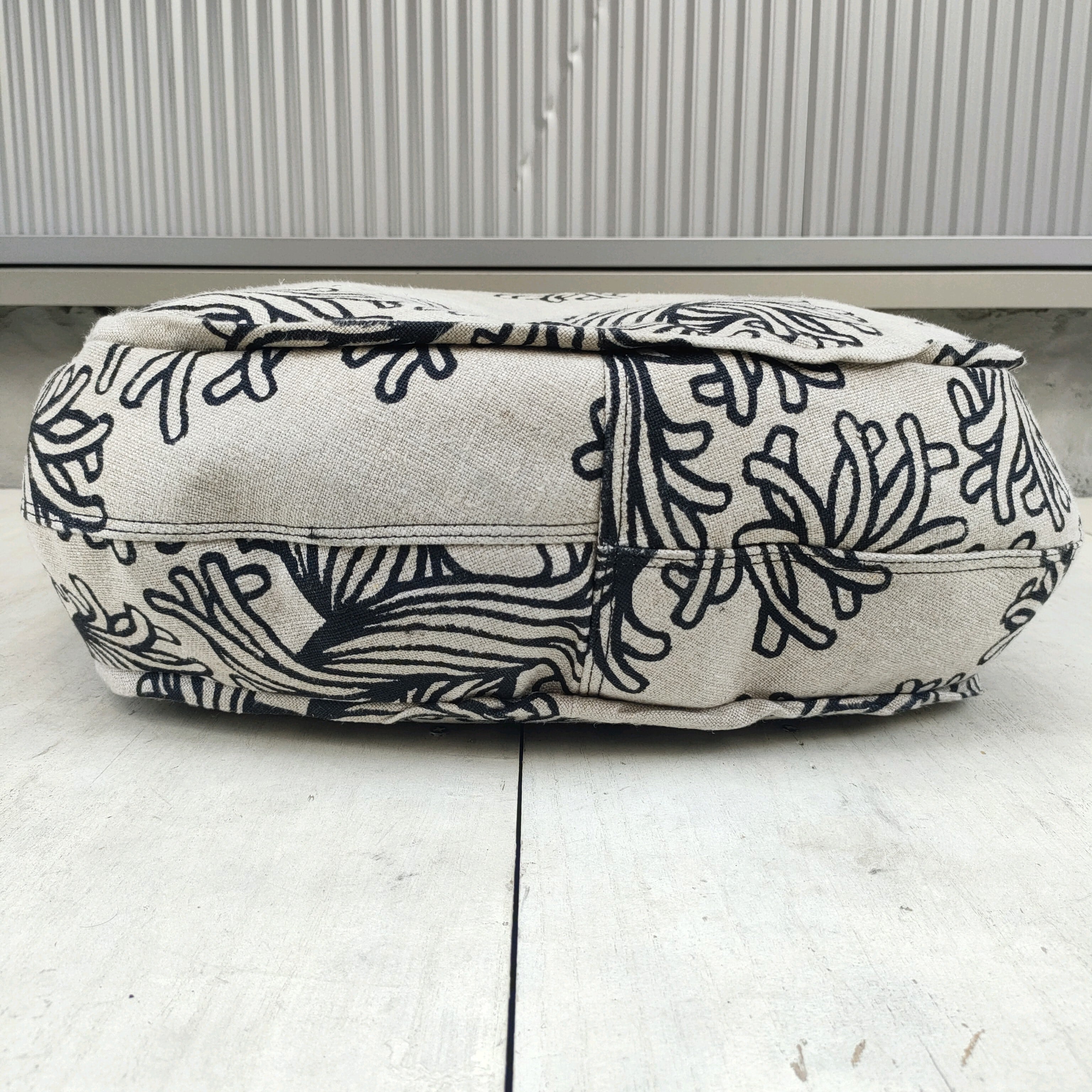 ○クリストファーネメスCHRISTOPHER NEMETH/ネメス/Round Bag L