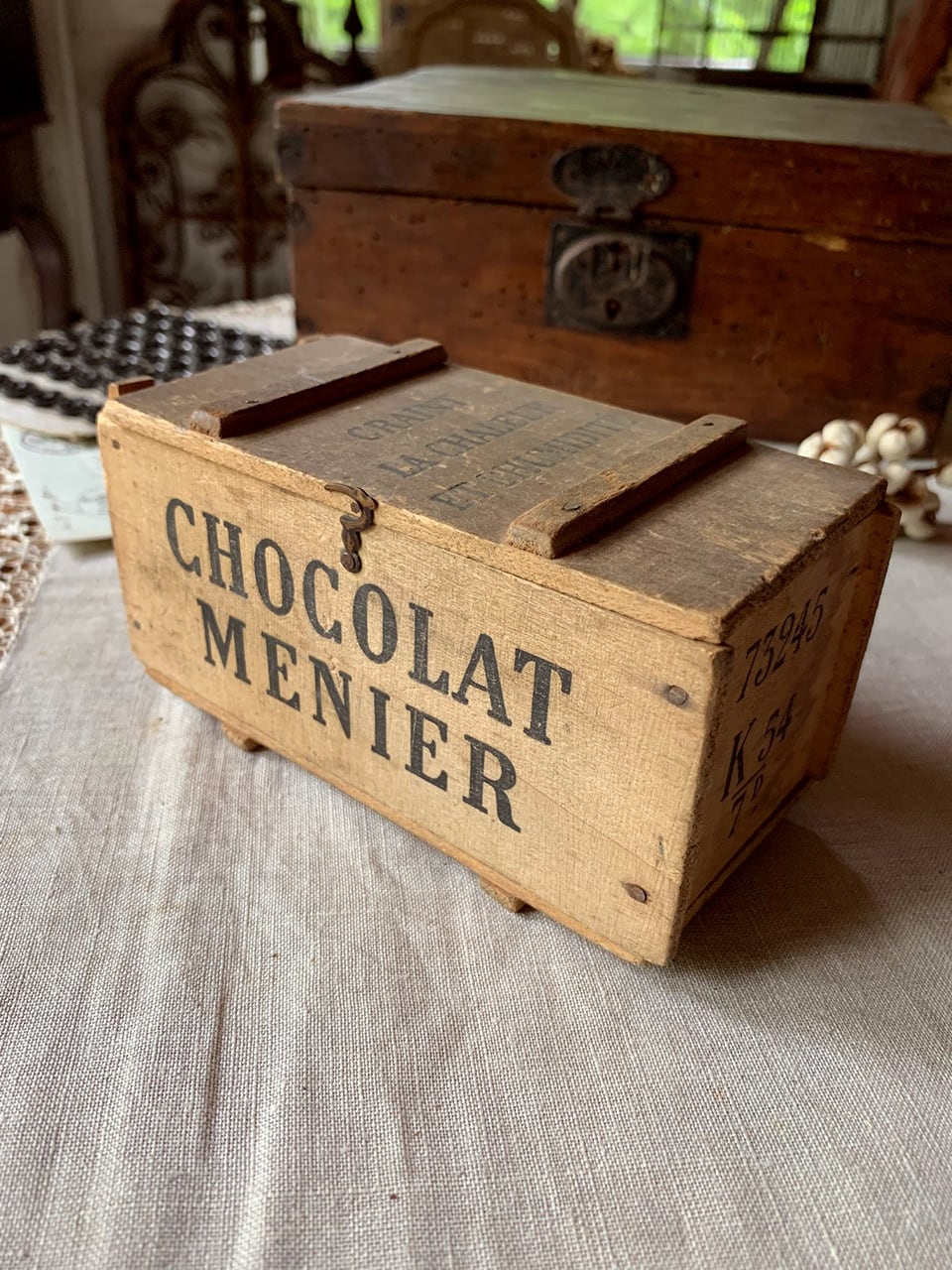ショコラムニエの木箱 CHOCOLAT MENIER | Brocante de La Cocotte