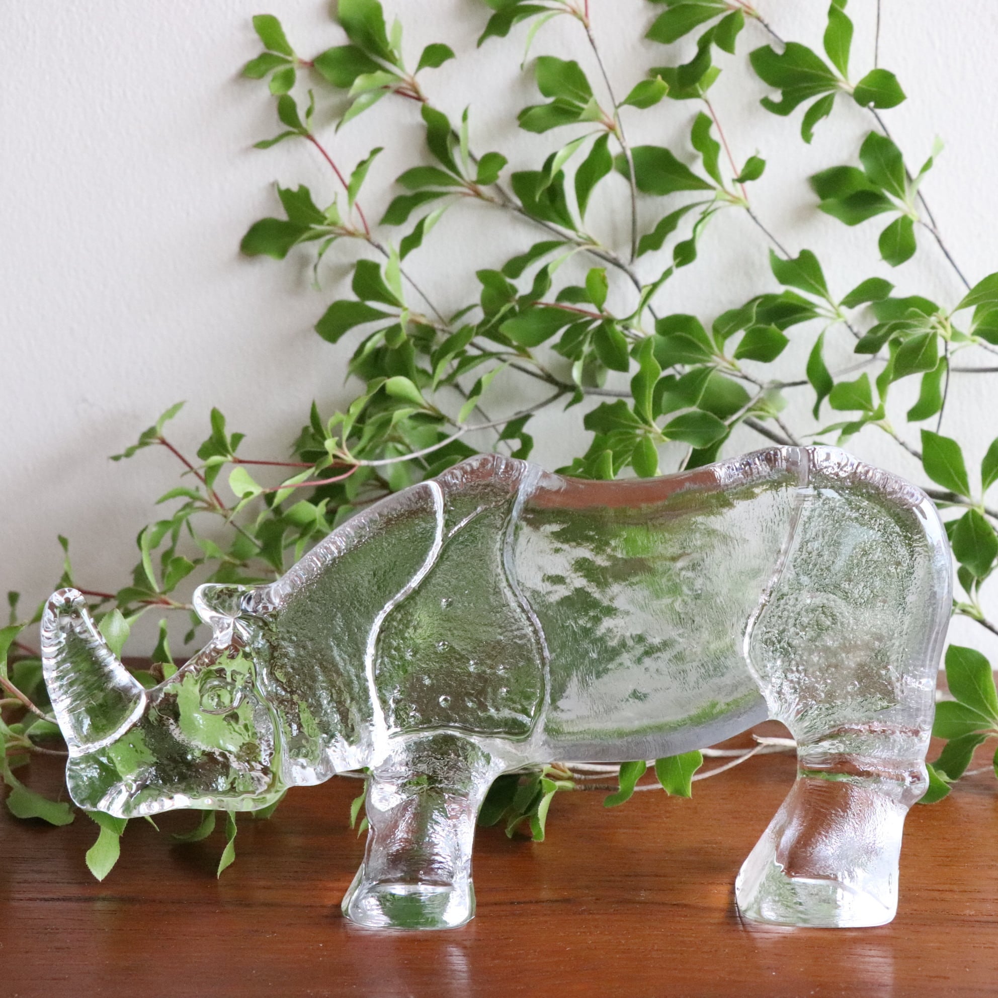 c4585】サイのオブジェ / Zoo [Kosta Boda / Sweden］ | 北欧