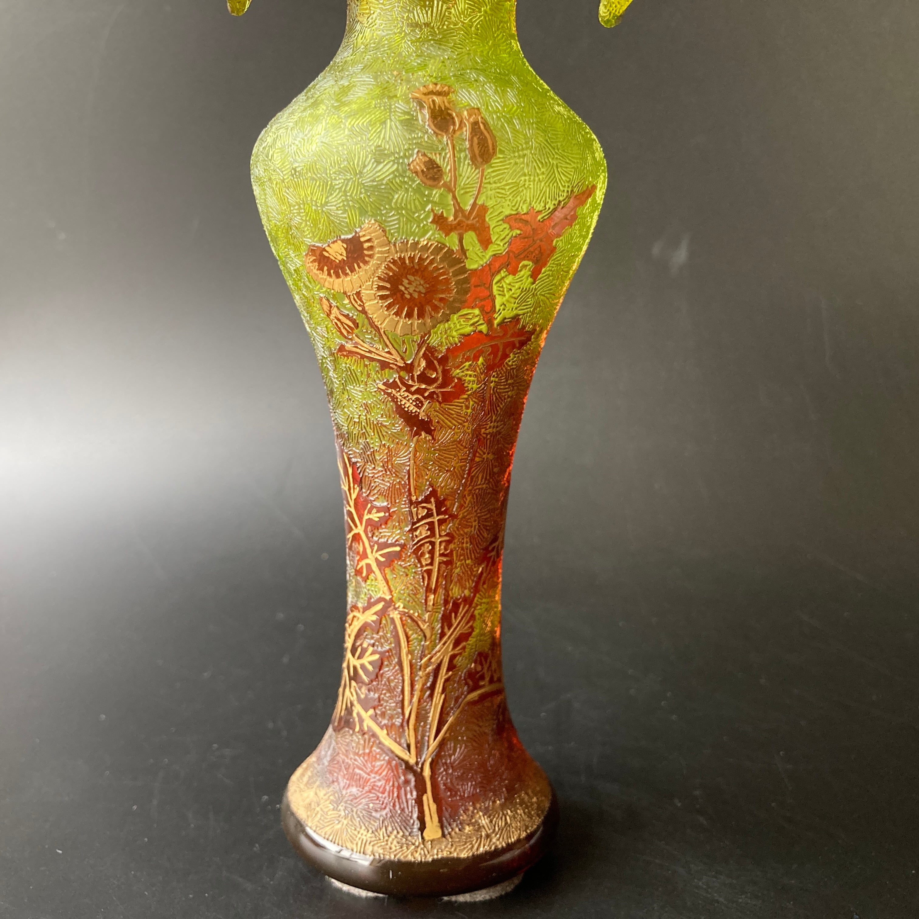 オールド バカラ アールヌーボー様式 緑赤硝子 金彩 薊文花器 花瓶 飾