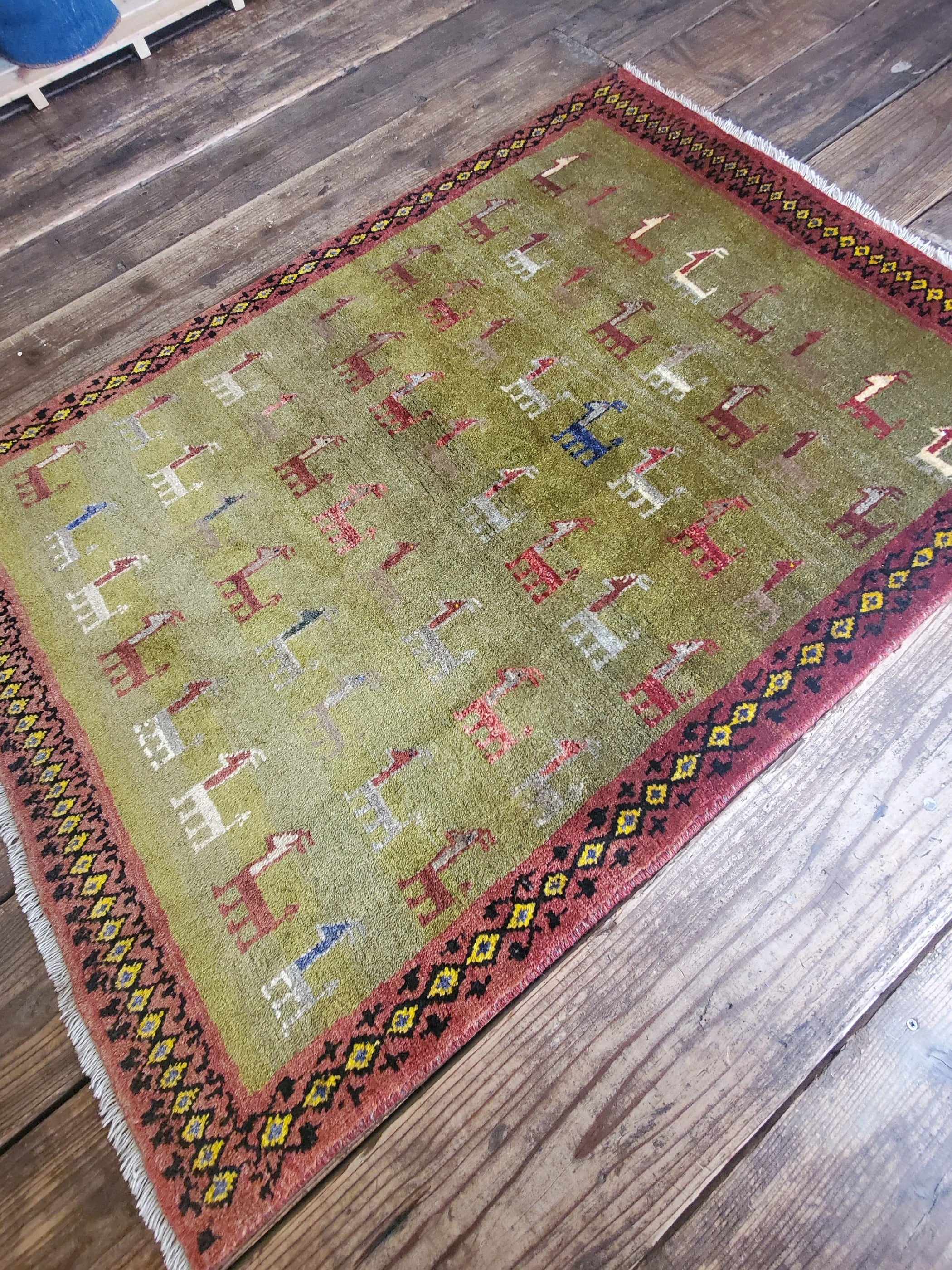 ギャッベ | ギャッベ先輩の店 gabbeh.life