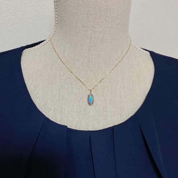 K18☆天然オパールネックレス☆オーストラリア・Lightning Ridge産原石