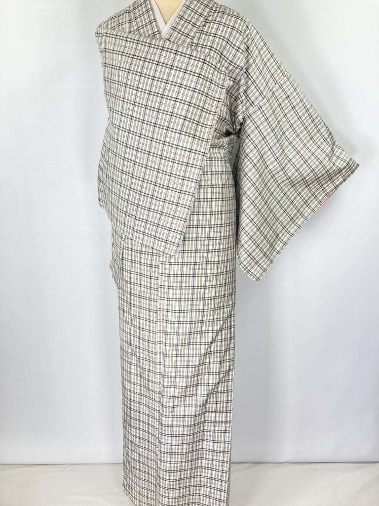 未使用 本場大島紬 袷 正絹 白大島 格子 チェック 白 黒 アイボリー