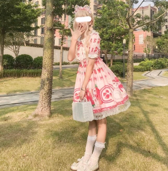 うさぎ苺のギンガムチェックワンピース | イチゴノクニ