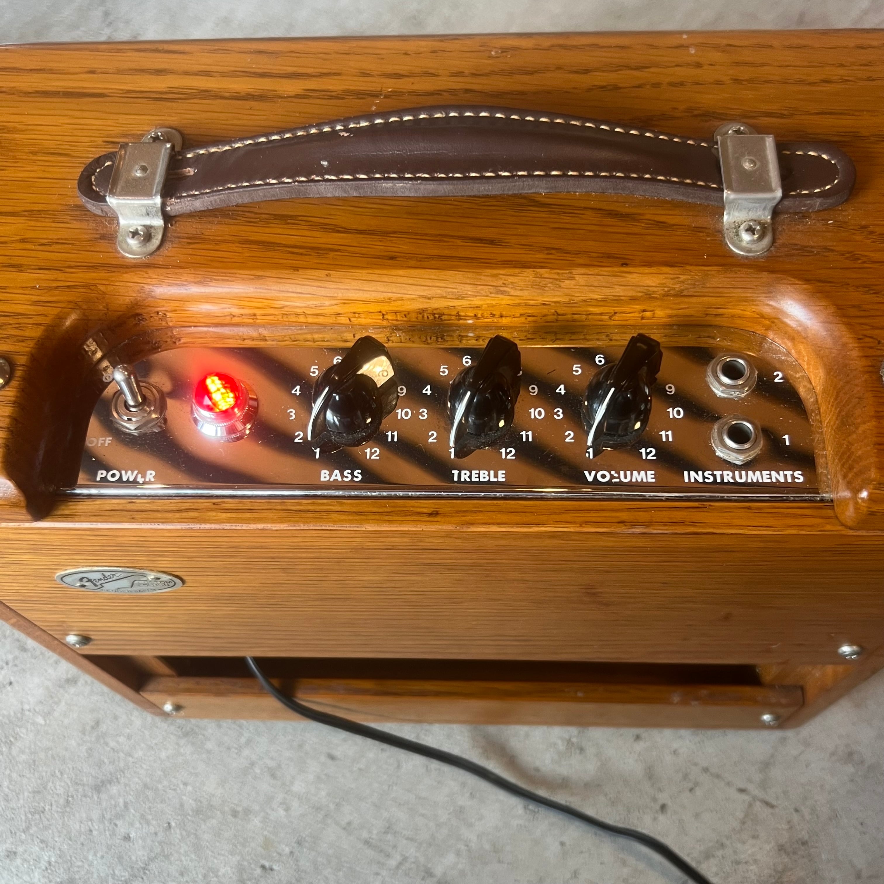 中古 動作確認済 Fender Japan 真空管アンプ WOOD CHAMP WC-10 1992年