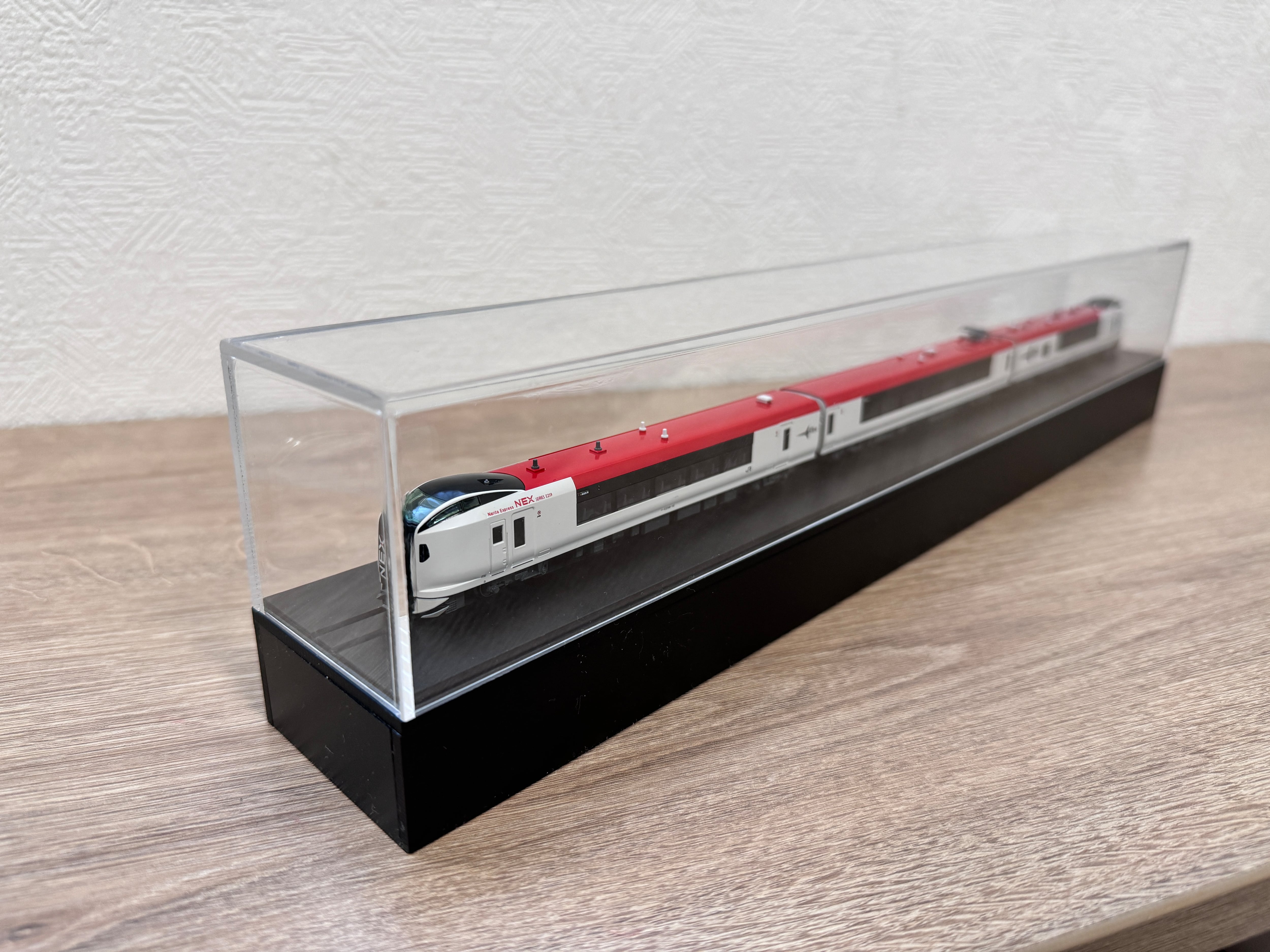 飾って楽しむNゲージ専用ケース 3両用 | 日本樹脂工芸㈱アクリル雑貨事業部