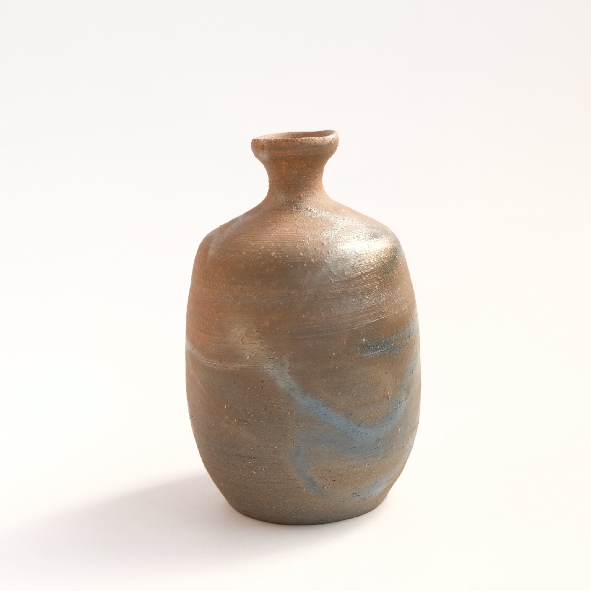 1 大江一人 Kazuto Ooe 青備前 徳利 Sake bottle | Gallery HANNA shopping