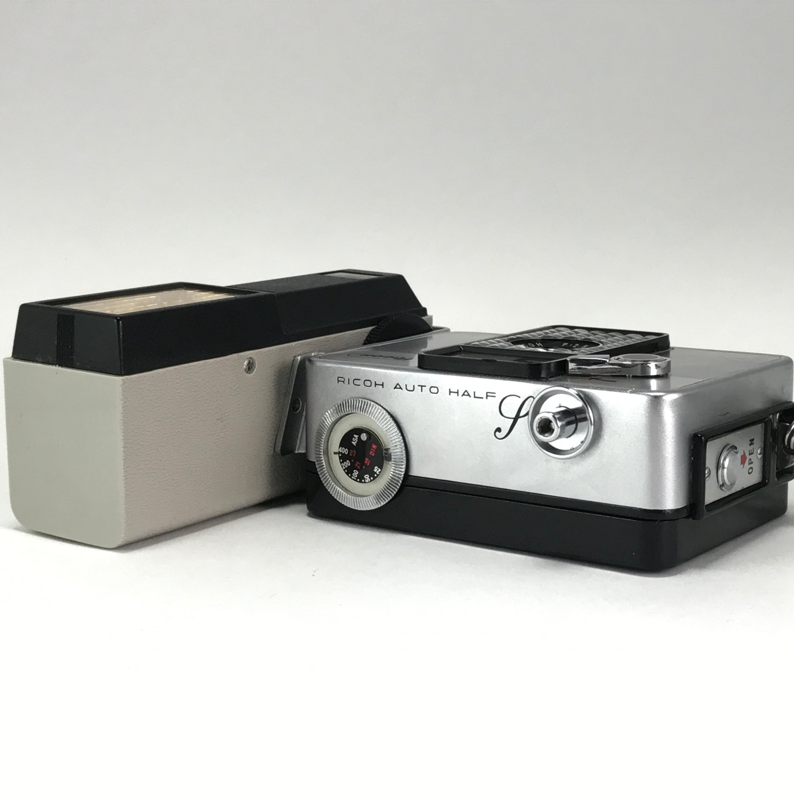 分解整備・清掃済❕露出計OK❕完動品リコーオートハーフ SE 鏡面仕上げ