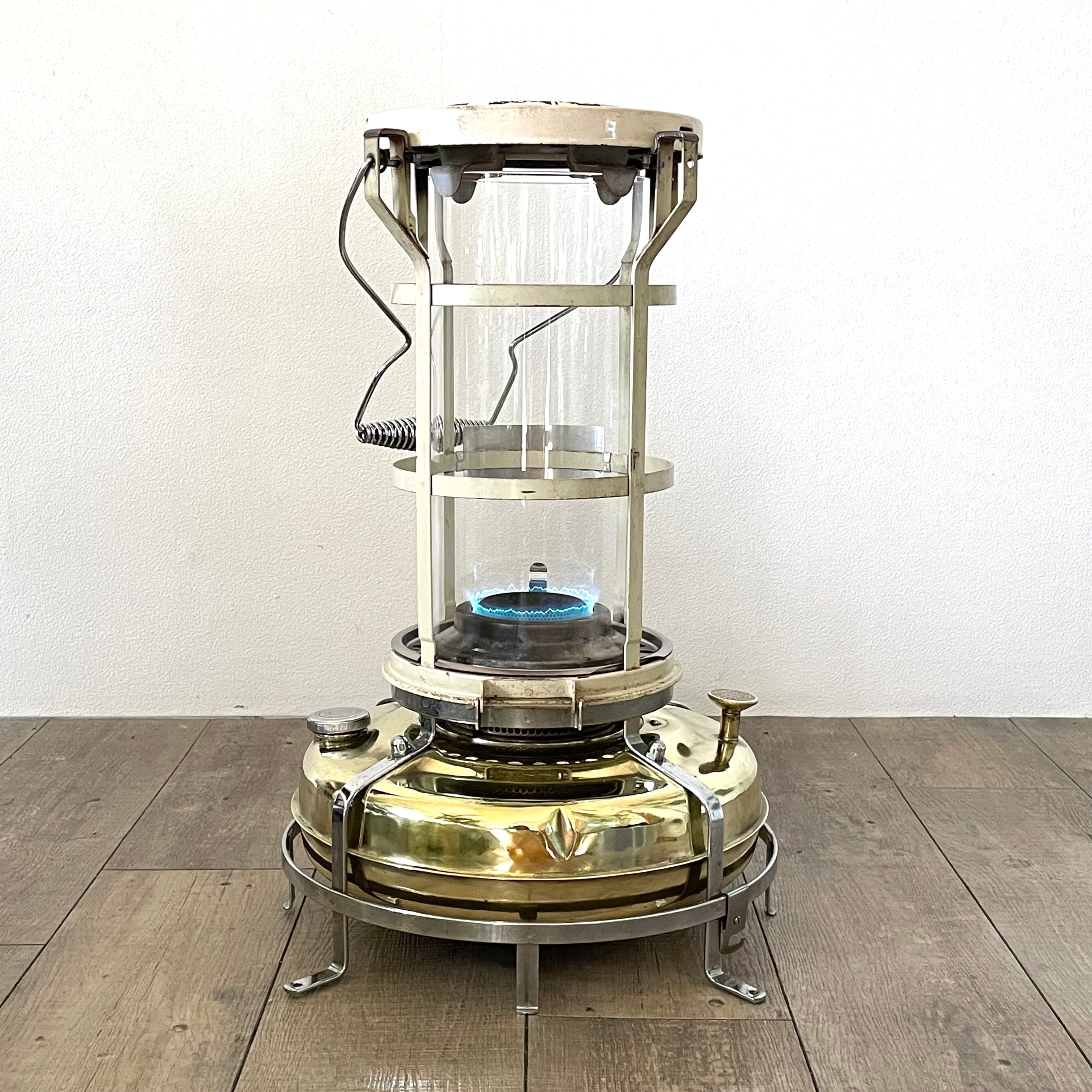 アラジンストーブ 15型 デラックス ガラスチムニーカスタム | 地球屋