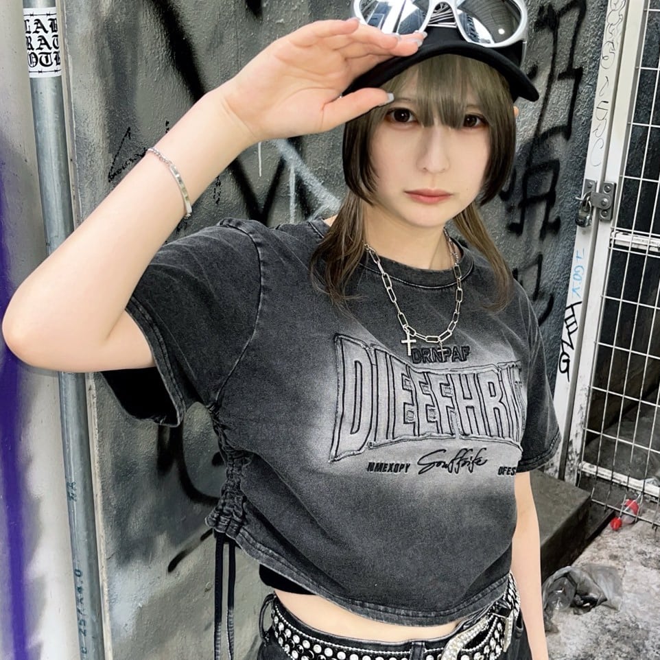 Washギャザーロゴショート丈Tシャツ | VOLCAN&APHRODITE