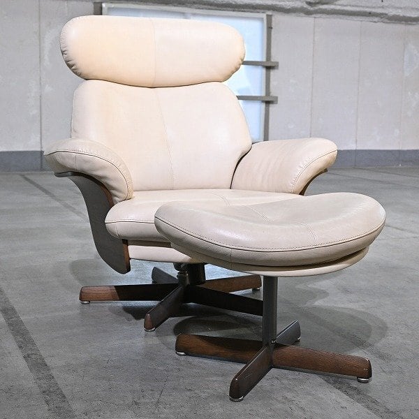 IDC大塚家具 ドイツ製 ヒモラ 20万「ゼロストレスチェア