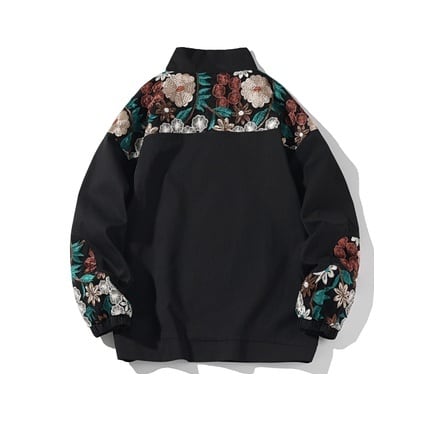 ⭐︎様 花刺繍入りのパテッドジャケット(フード付き) きょーすけ様 花