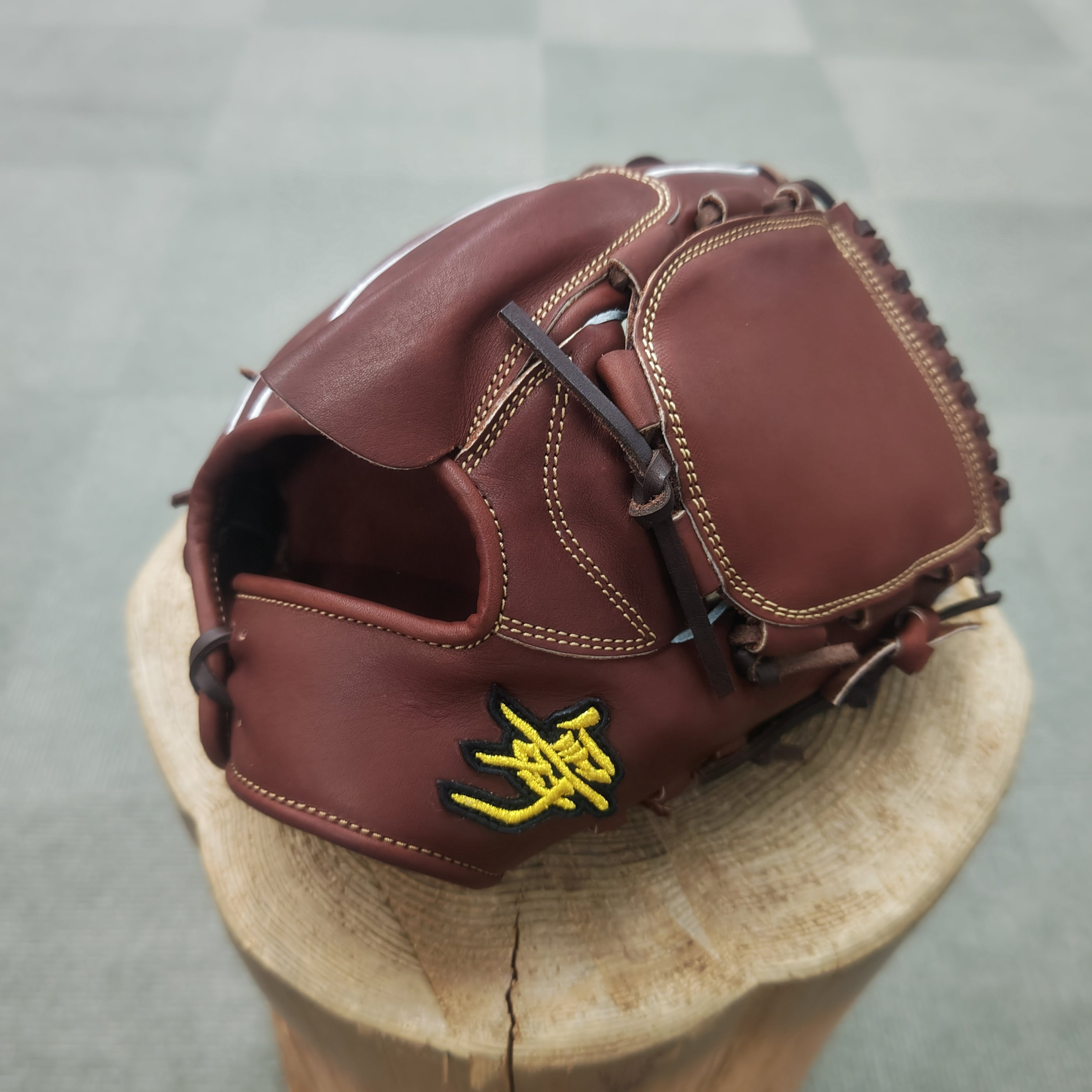 舞 投手特化型 特殊重心グローブ 硬式用 投手用 | PLAYERZ オンライン