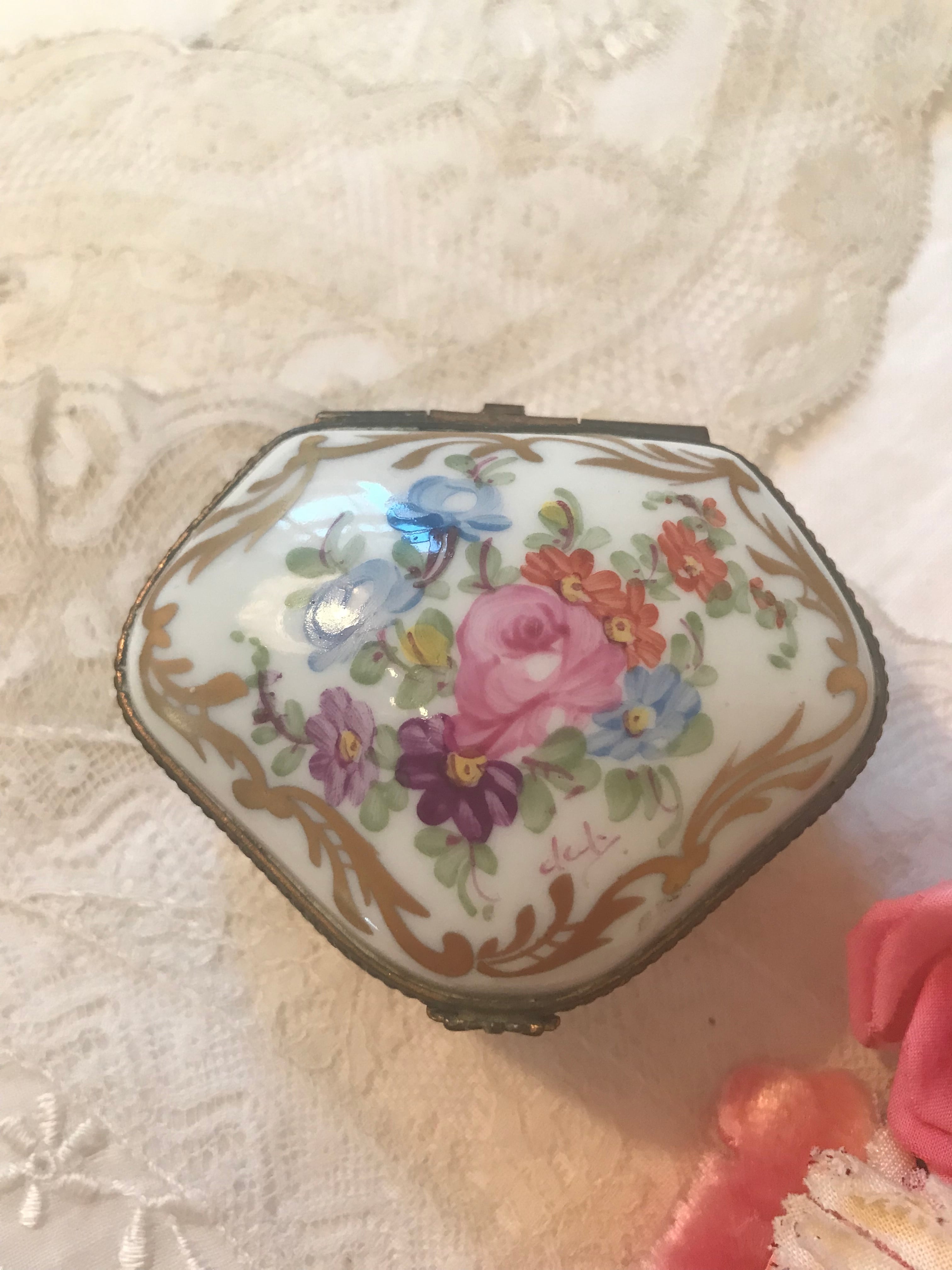 リモージュ ピルケース | AntiqueRose