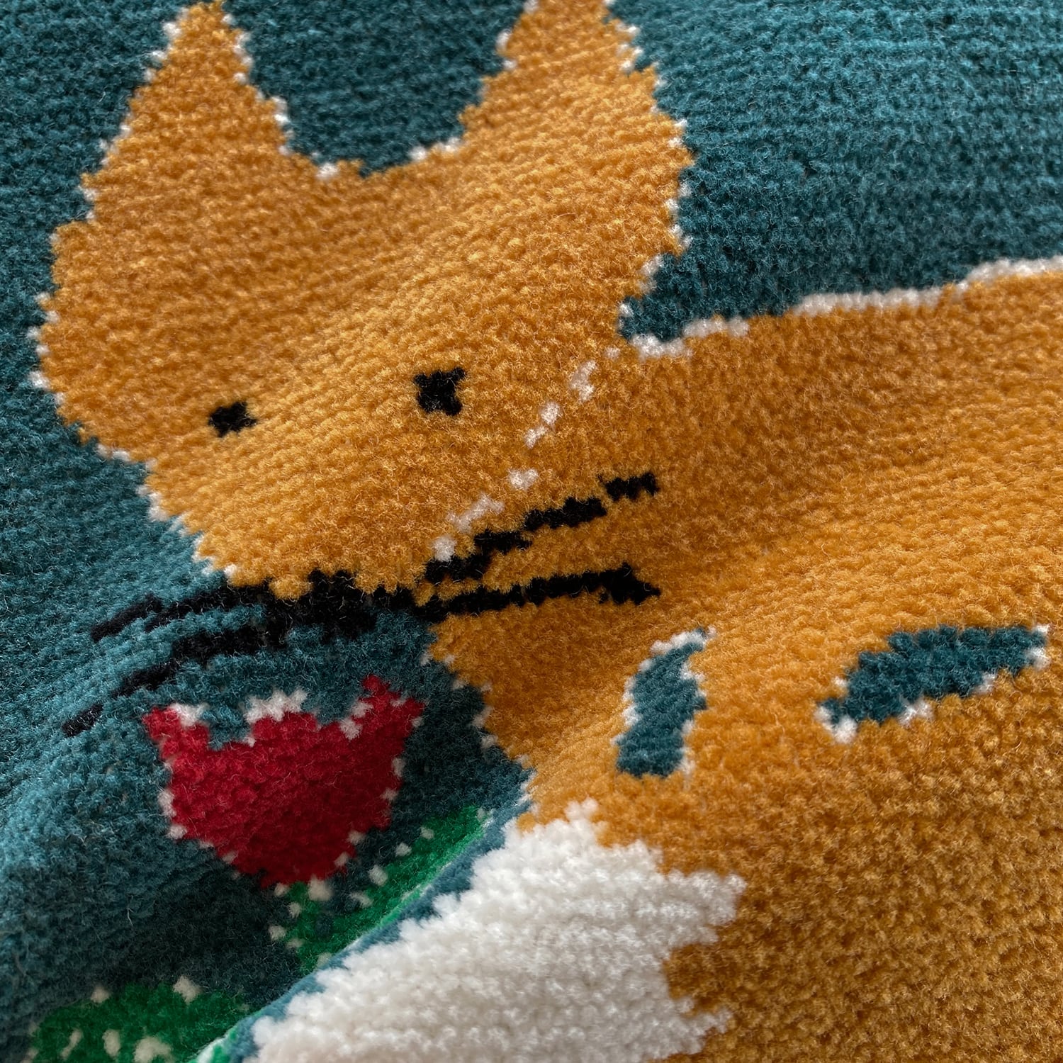 JIN KITAMURA】北村人 CHENILLE HANDKERCHIEF きつねシェニール織