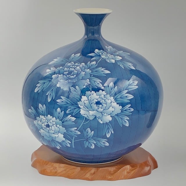 有田焼 藤井勝雲窯 染付牡丹花瓶 | 有田焼ショップ まるとも陶磁器