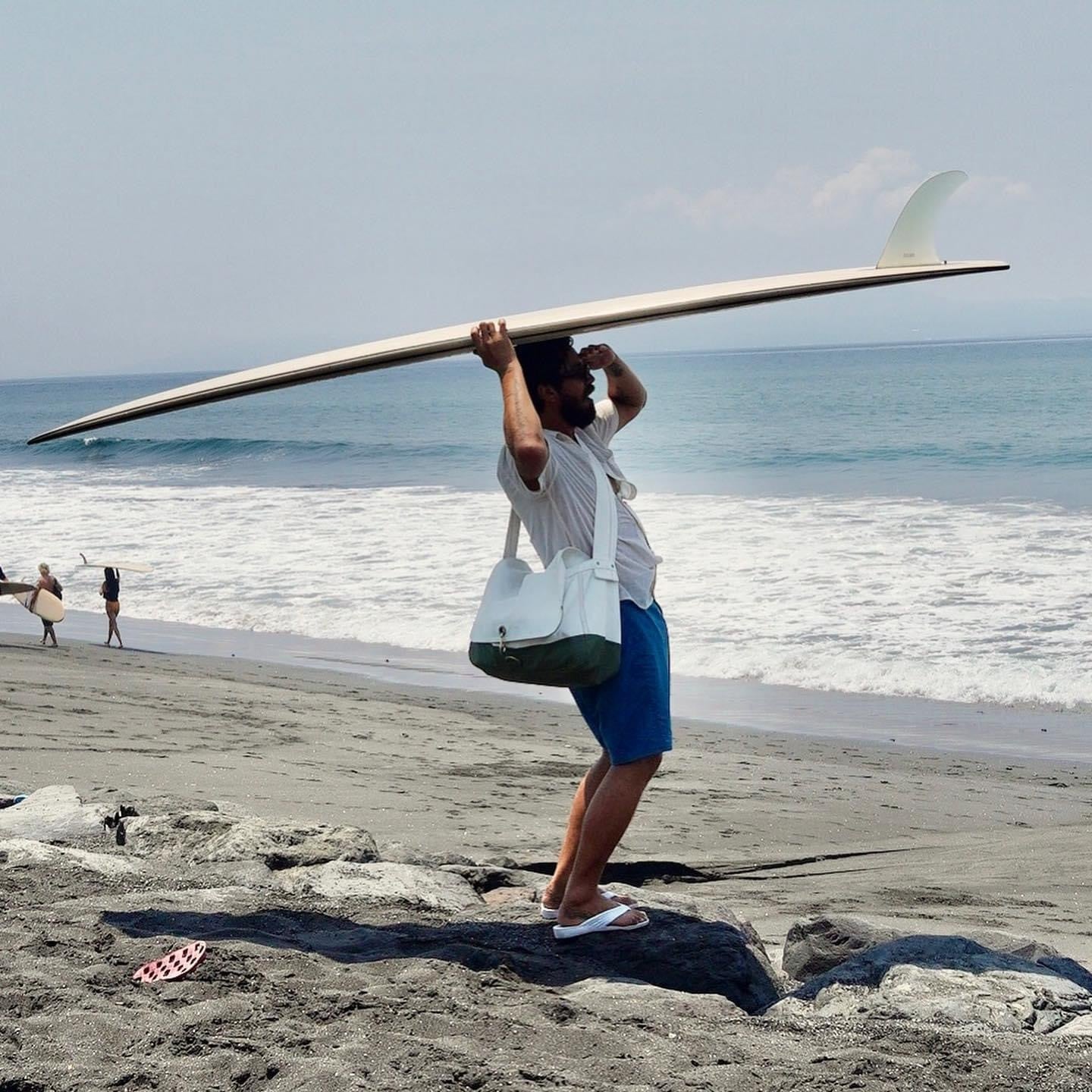 DEFORMASI -WASABI x Surf a billy- NEWSPAPER BAG 23L(Stock:Tokyo