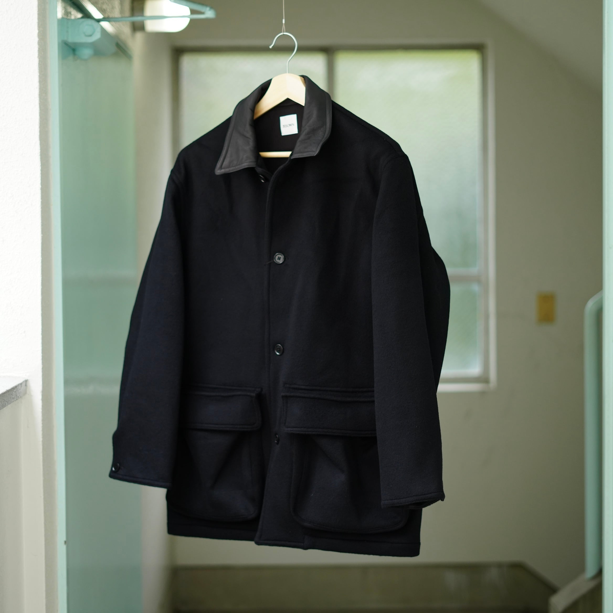 BISOWN (ビソウン) / LAMBSWOOL HUNTING JACKET Black | aboutfukuoka BASE