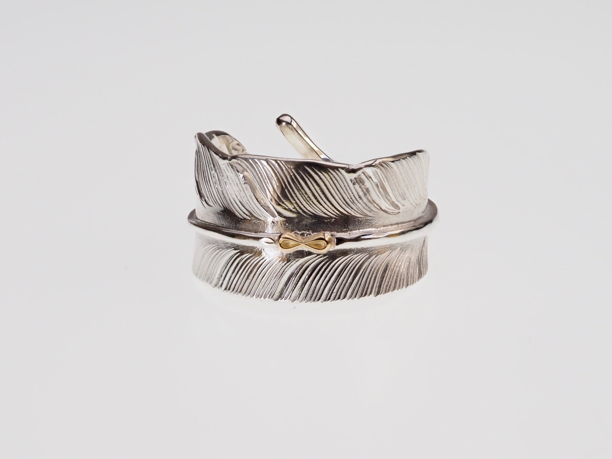 R-015 K18マーク付きスタンプフェザーリング Large | WAKAN SILVER