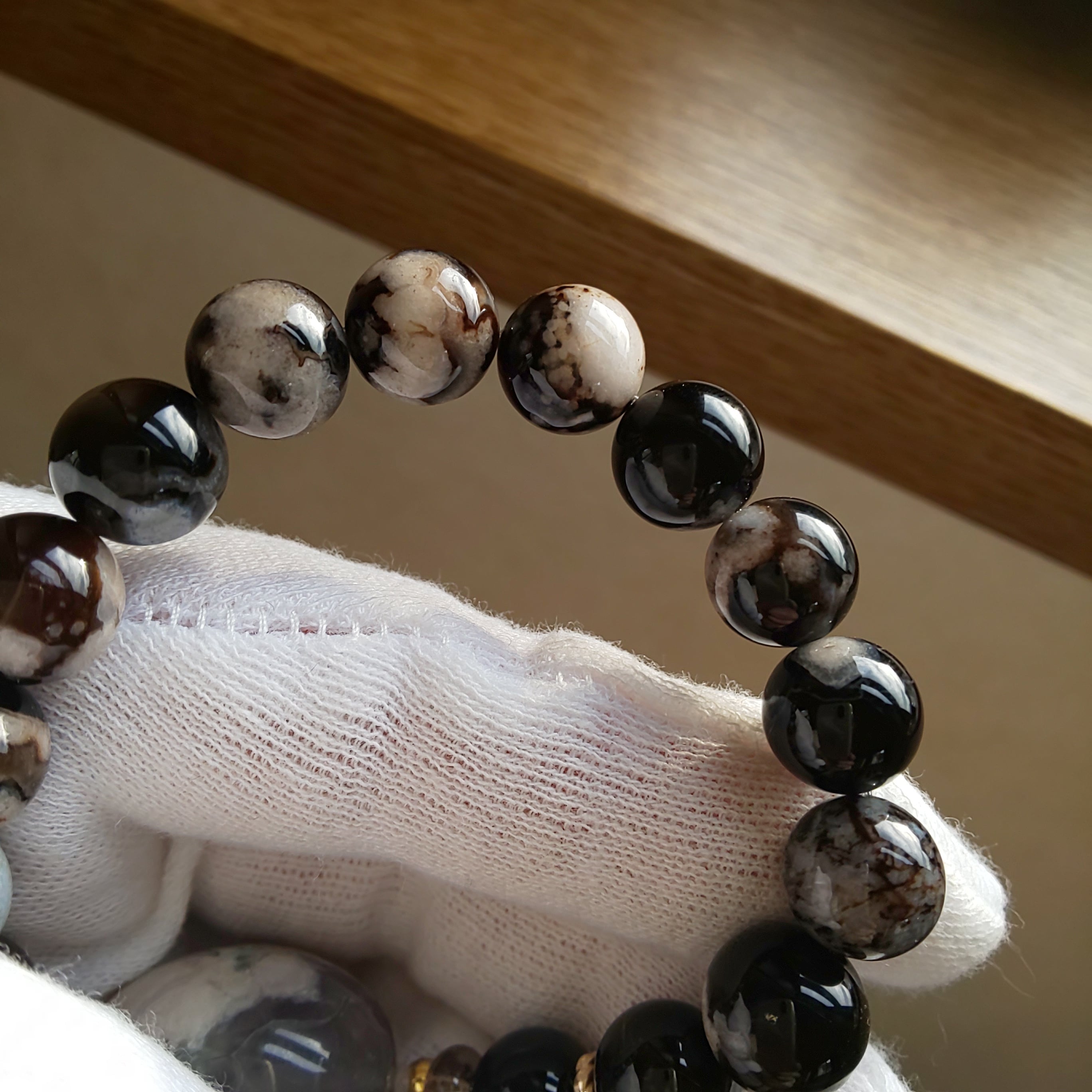 黒桜瑪瑙 × 黒桜瑪瑙 | 天然石 〜言霊〜 楓