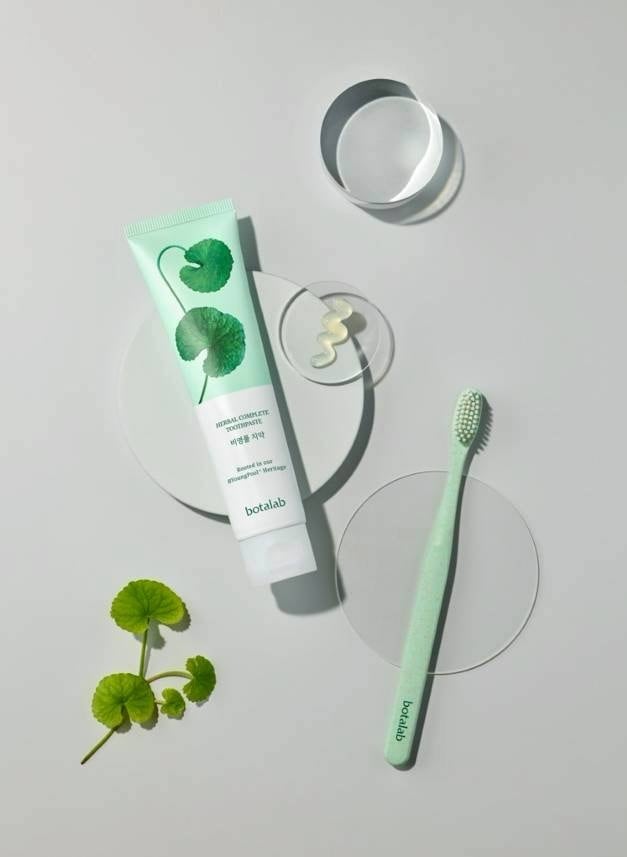 インセルダム ダーマトロジーファーストパッケージEX | Pay ID