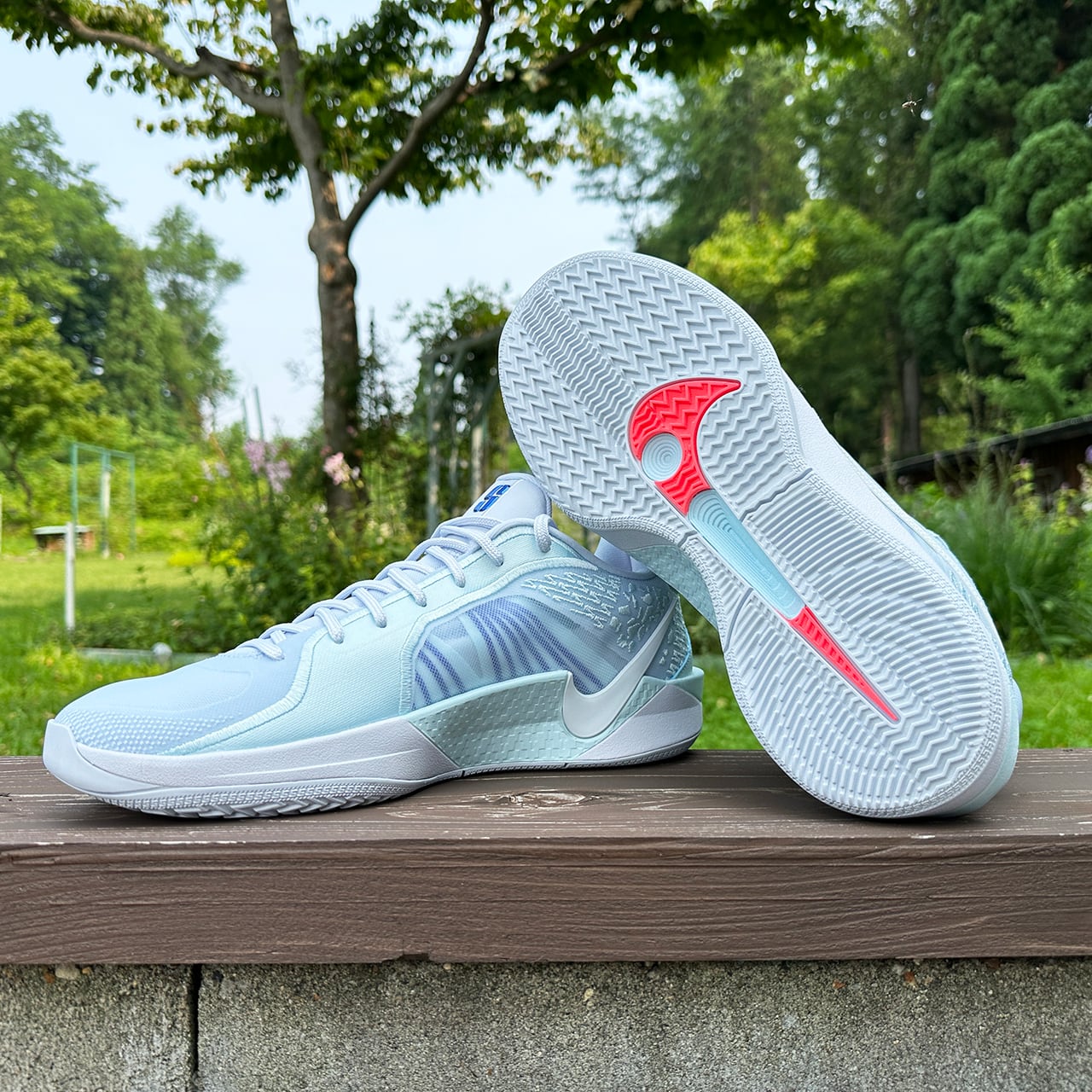 Nike WMNS Sabrina 2 EP 