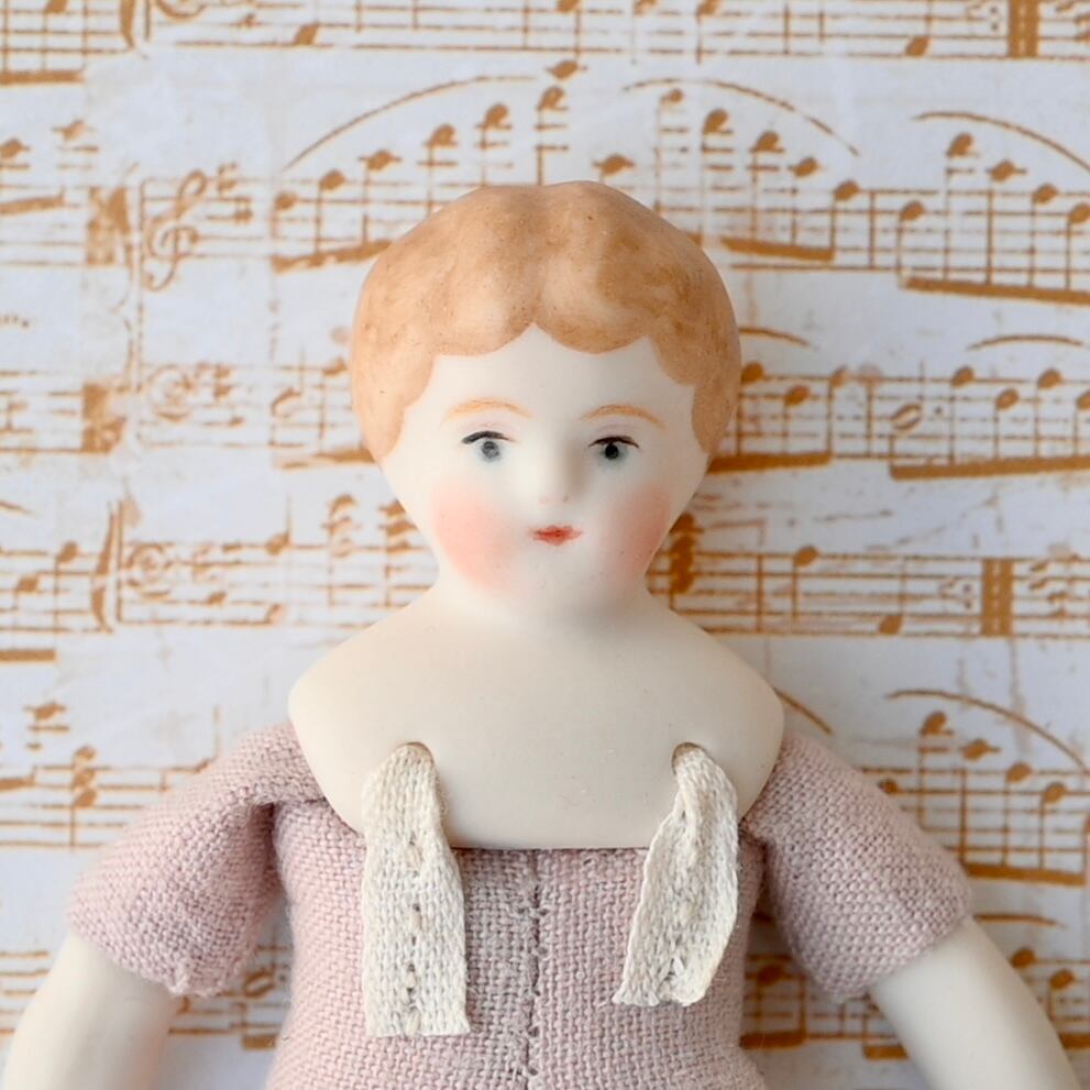 完成ドール】パリアンドール/ビスクヘッドクロスボディー/12.4〜8cm