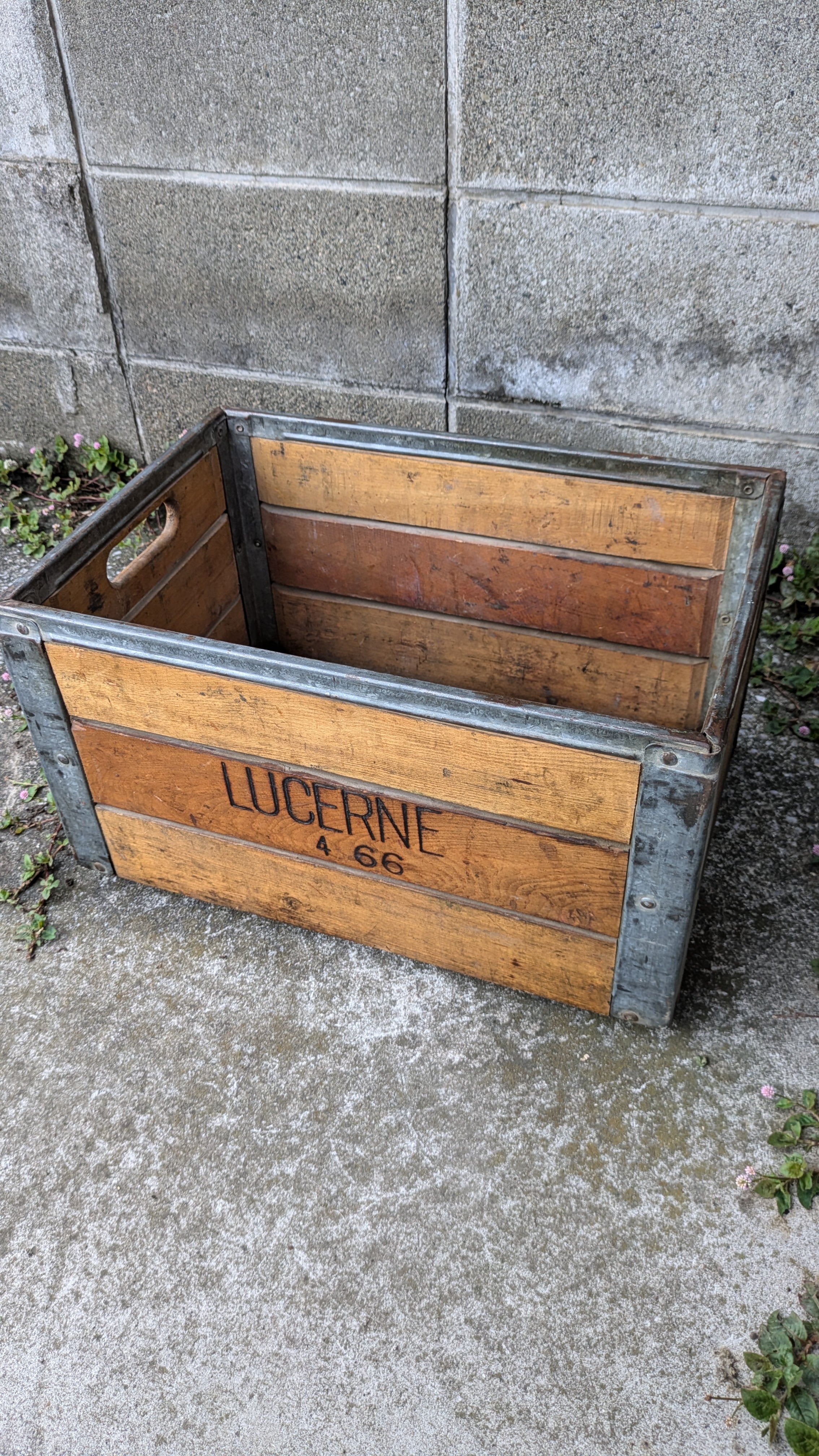 1960's Vintage LUCERNE MilkCrate WoodBox Antique ビンテージ ミルク