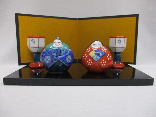 鍋島藩窯 畑萬作 陶器 雛人形 男雛 女雛 金屏風 置物 鍋島藩窯 畑萬作