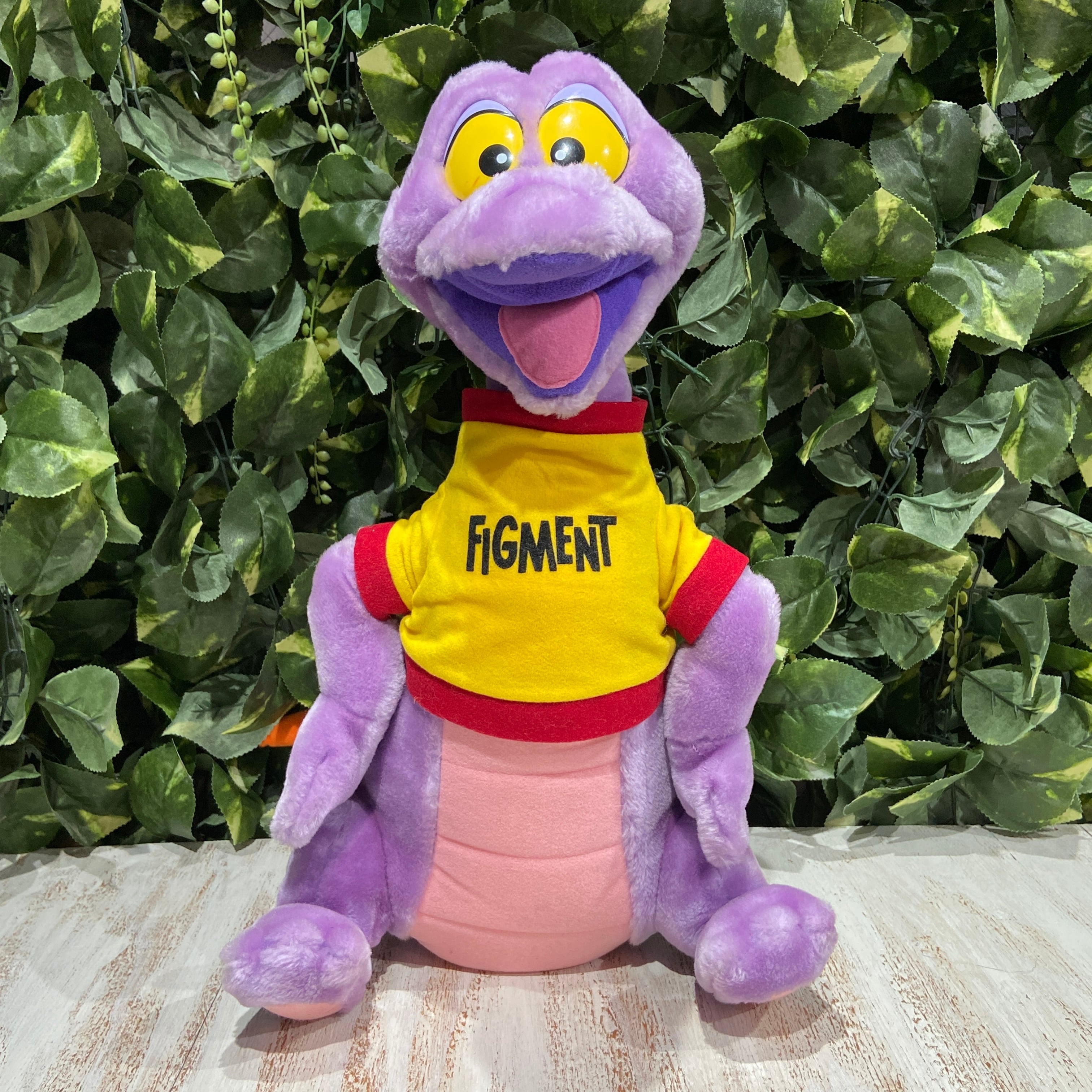 ☆フィグメントくん☆パープルドラゴン☆ディズニーワールド