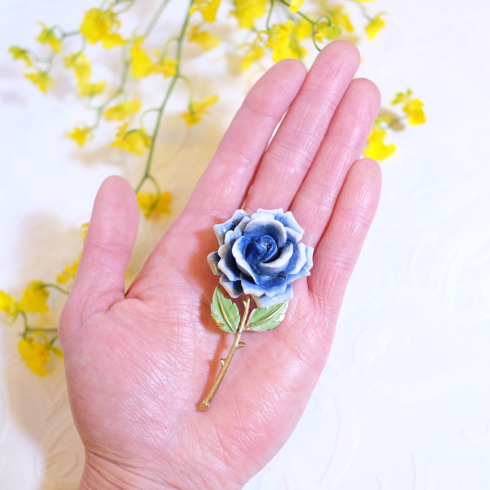 J.J. [ジェージェー] 