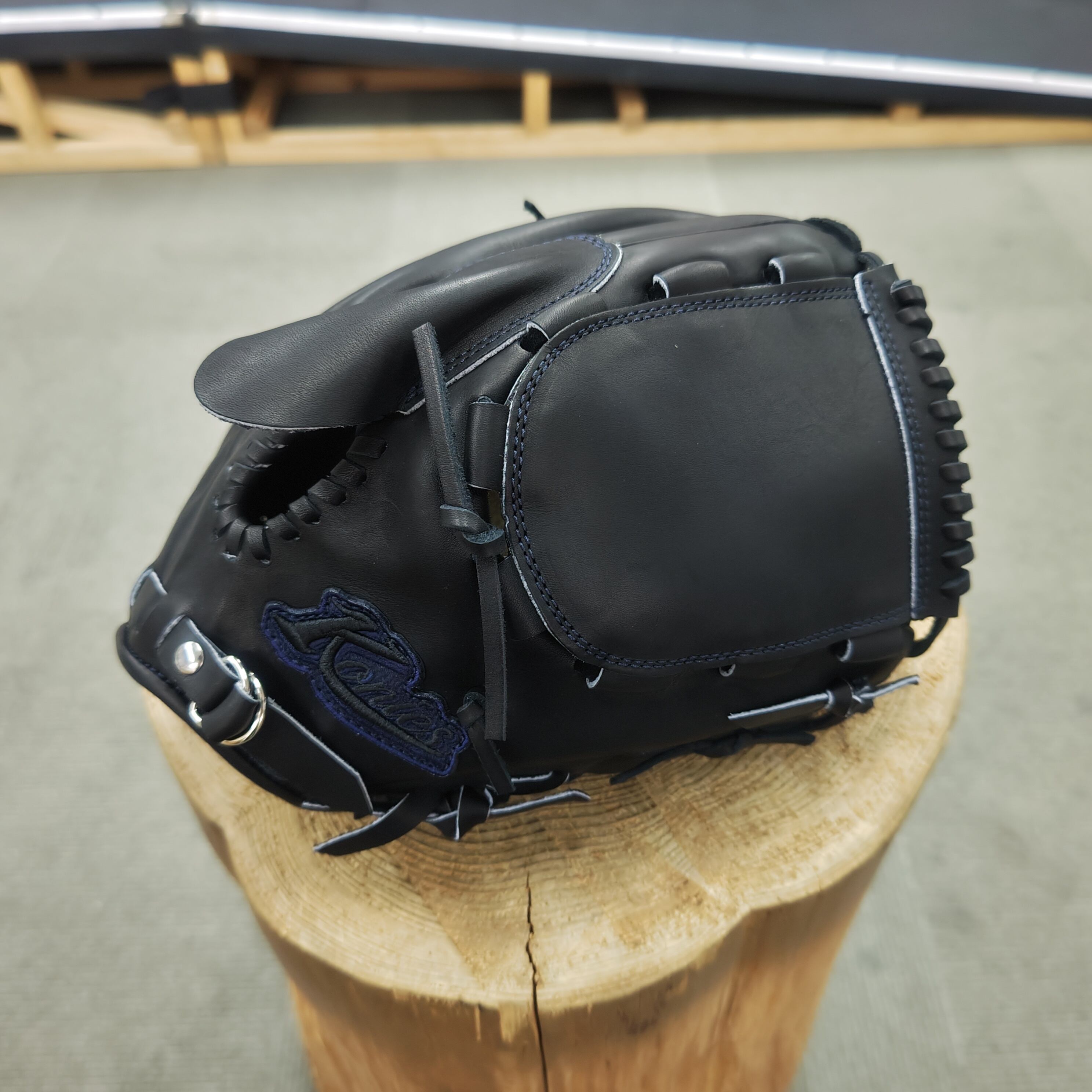 Koneis 特殊重心グローブ 肩甲骨 股関節 硬式用 投手用 限定品