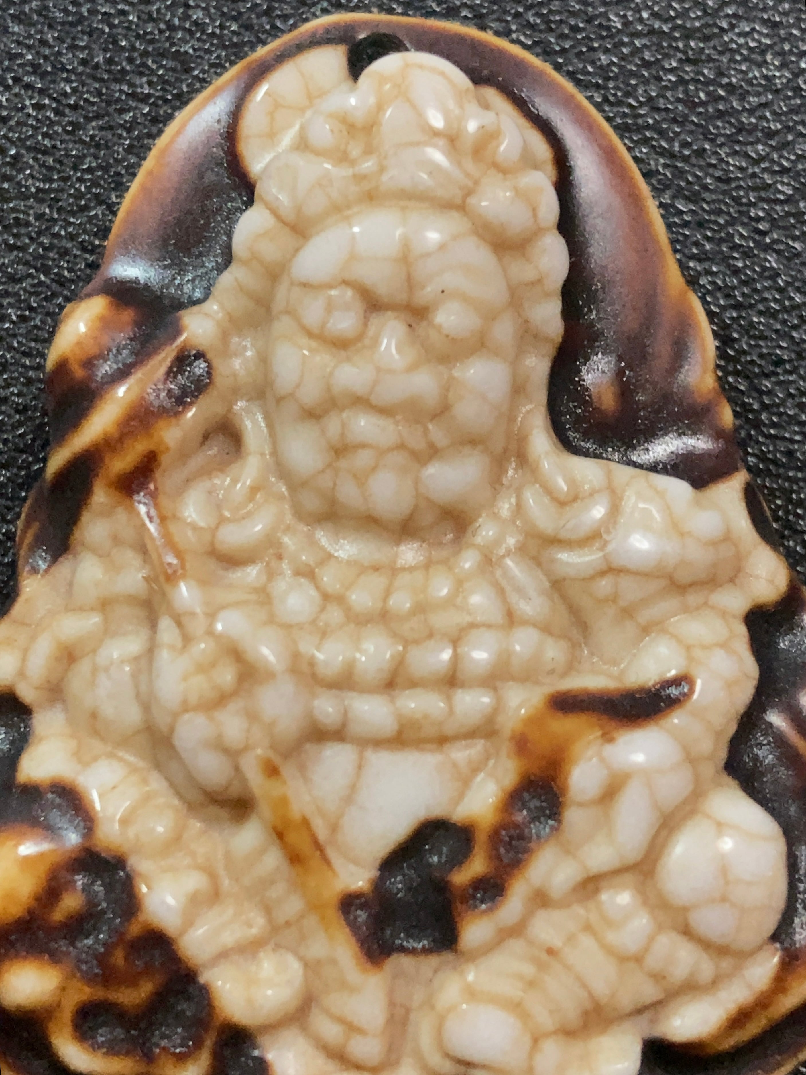 kiza、台湾天珠‼️西蔵老礦玉髄骨董龍紋三十六眼天珠（台座付き） kiza