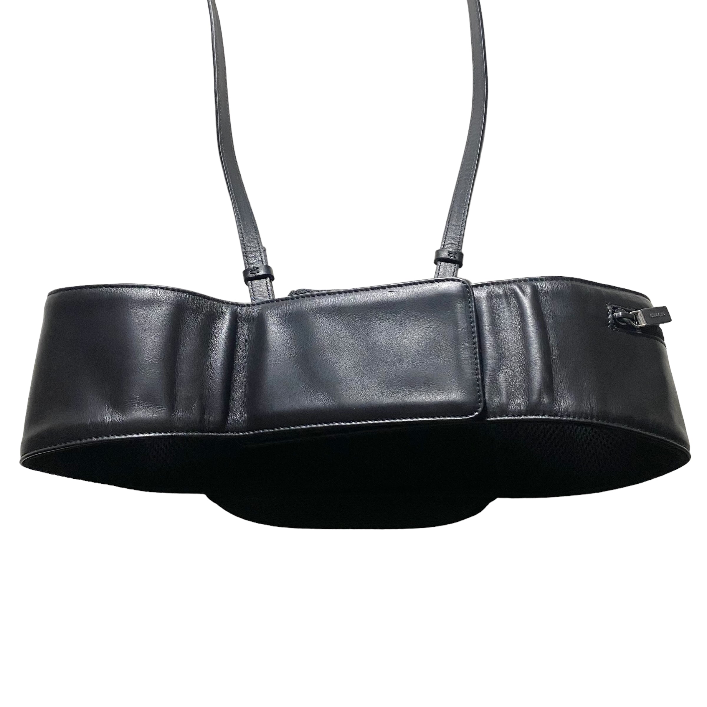 archive MIU MIU mesh × leather docking body bag | NOIR ONLINE