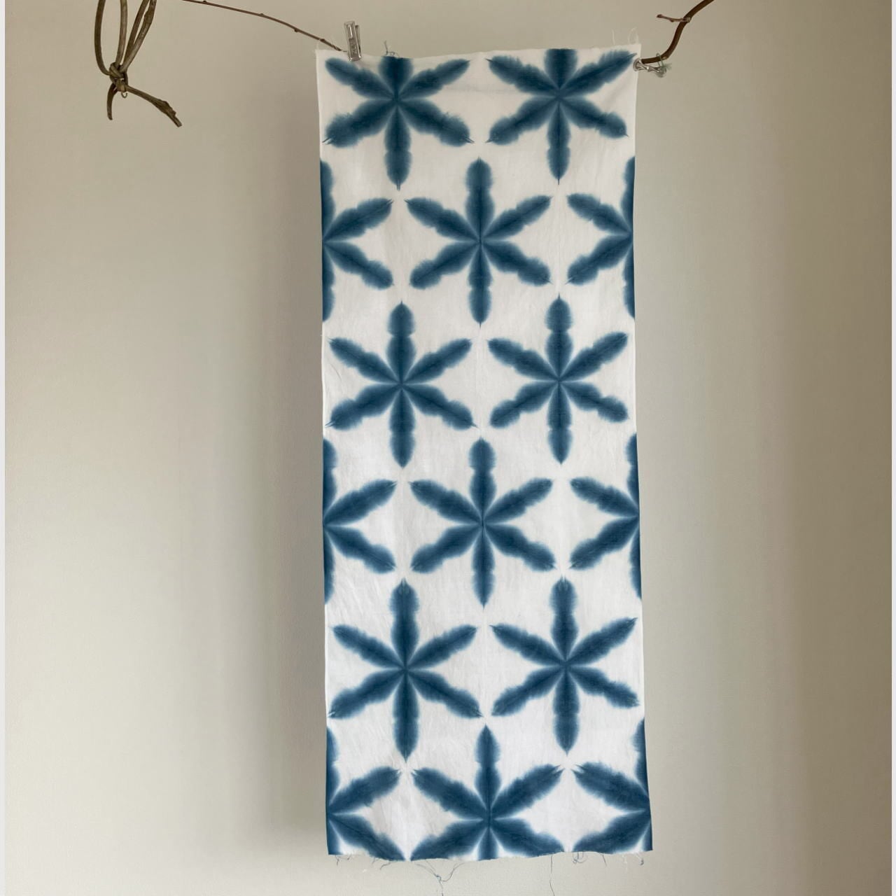 藍染手ぬぐい｜雪花絞り（花星／T-019） | 藍と一緒のゆっくり時間